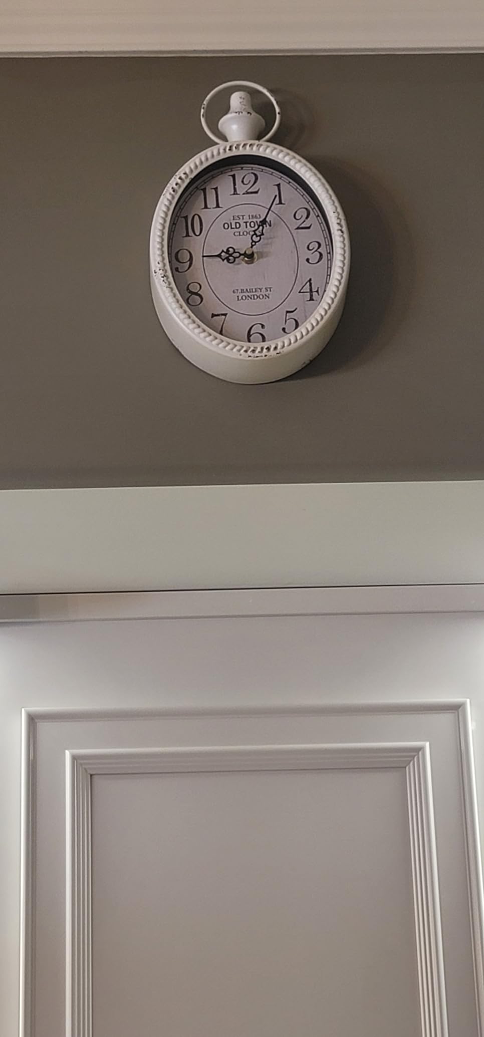 Menterry Small Retro Oval Wall Clock Antique Old Design,White Vintage Style customer photo 2
