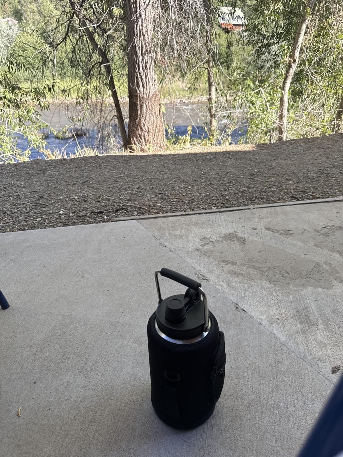 Kerilyn Insulated Gallon Jug with Handle, One Gallon, 128 Ounces, Stainless Steel, Large Double Vacuum Water Bottle for Hot & Cold Drinks, Wide Mouth, Sweat Proof, Great for Travel, Camping customer photo 2
