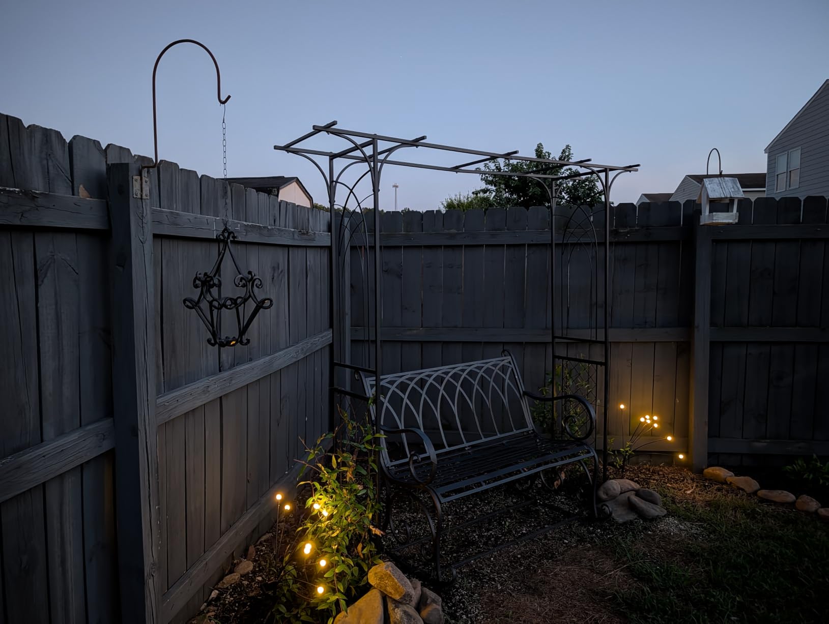 TONULAX Solar Garden Lights - Upgraded Solar Swaying Light, Sway by Wind, Outdoor Lights, Yard Patio Pathway Decoration, High Flexibility Iron Wire & Heavy Bulb Base, Warm White(2 Pack) customer photo 1