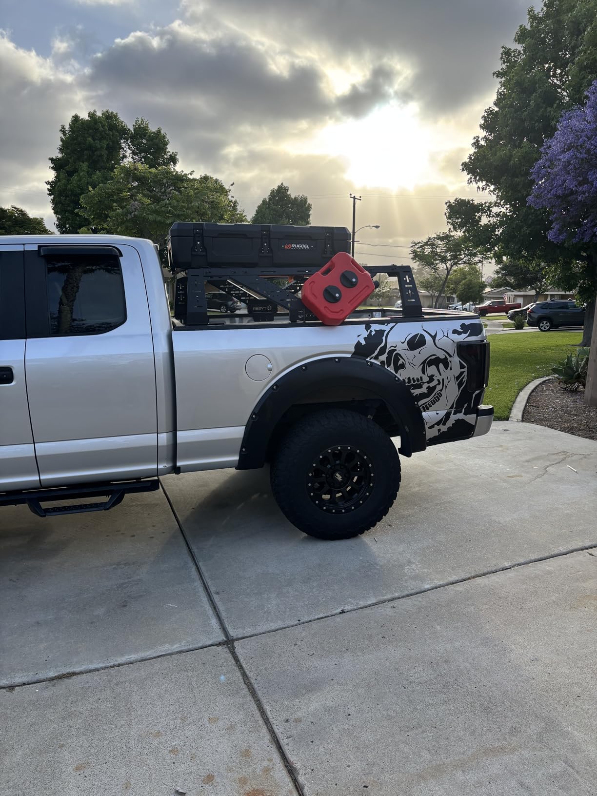 Tyger Auto Plate Style Overland Bed Rack for Full-Size Pickup Trucks | Compatible with Ram 1500 & HD, Ford F-Series, Silverado, Sierra, Titan & XD (see image for size chart) | TG-BK2U55637, Black customer photo 1