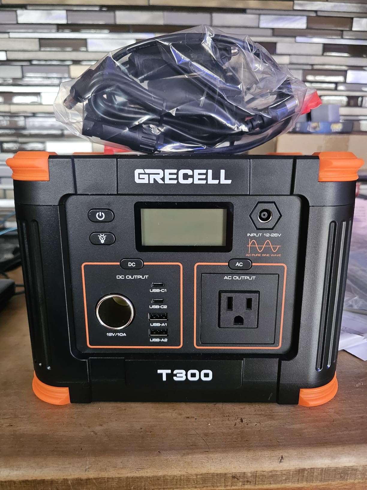 Portable Power Station 500W (Peak 1000W), 519.48Wh Outdoor Solar Generator customer photo 1