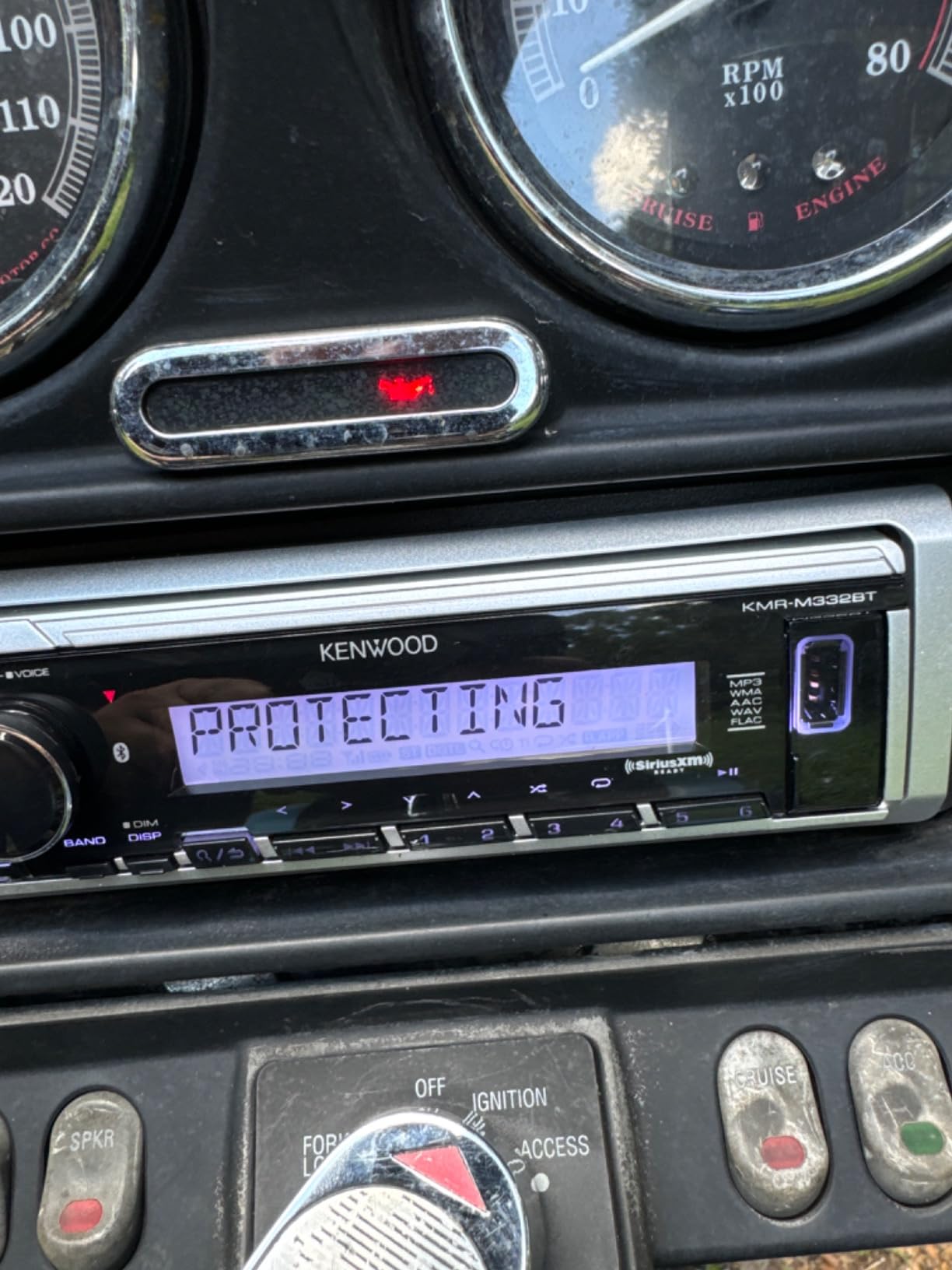 KENWOOD KMR-M332BT Car & Marine Stereo - Single Din, Bluetooth Audio, USB MP3, Aux in, AM FM Radio SiriusXM Ready, Weatherproof, Multi Color Illumination customer photo 2