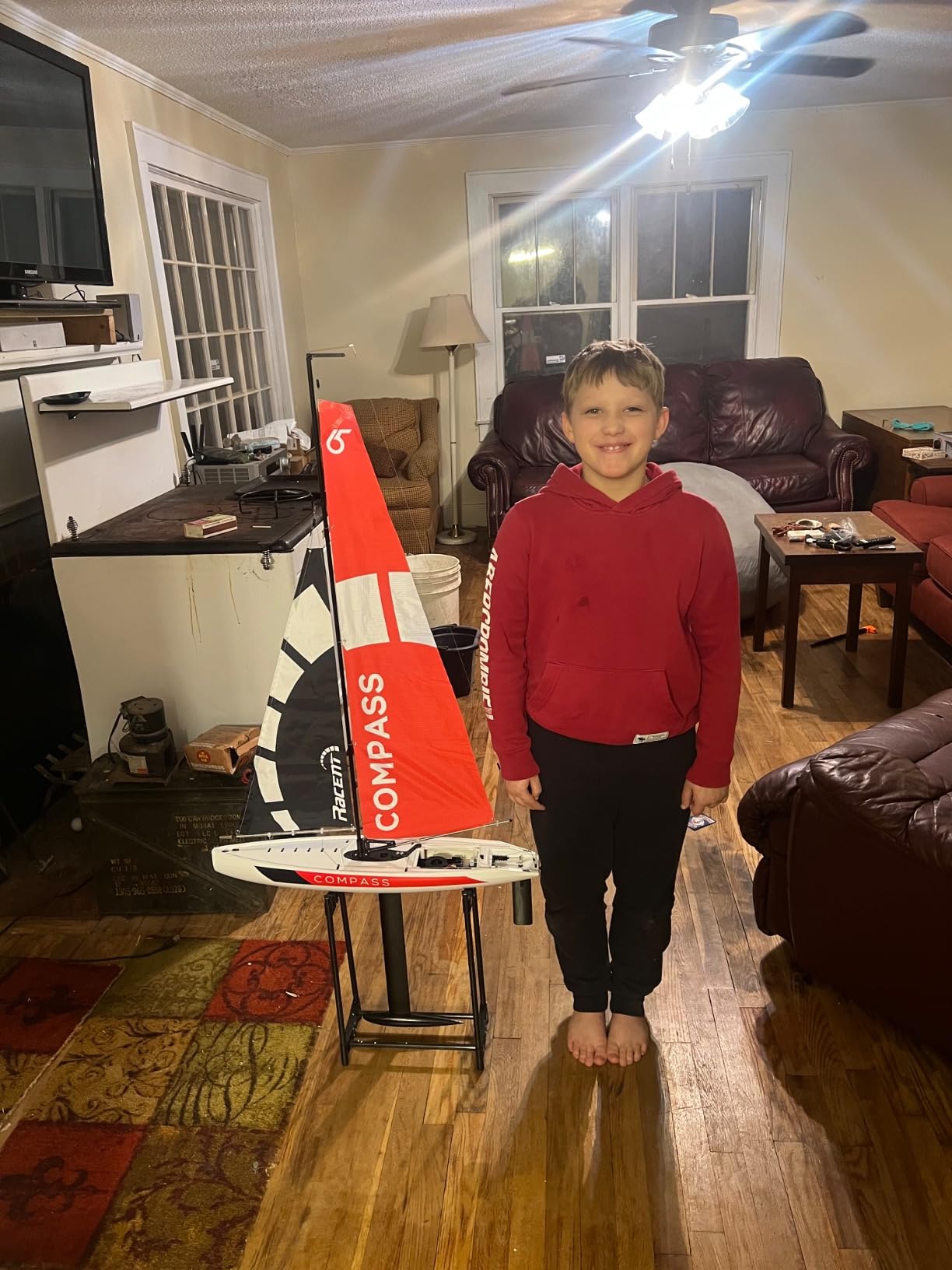 53” Inch Remote Control Boat RC Pre-Assemble Sail Accessories Kits 2.4G Electric Sailboat Watercraft for Adults (S) customer photo 1
