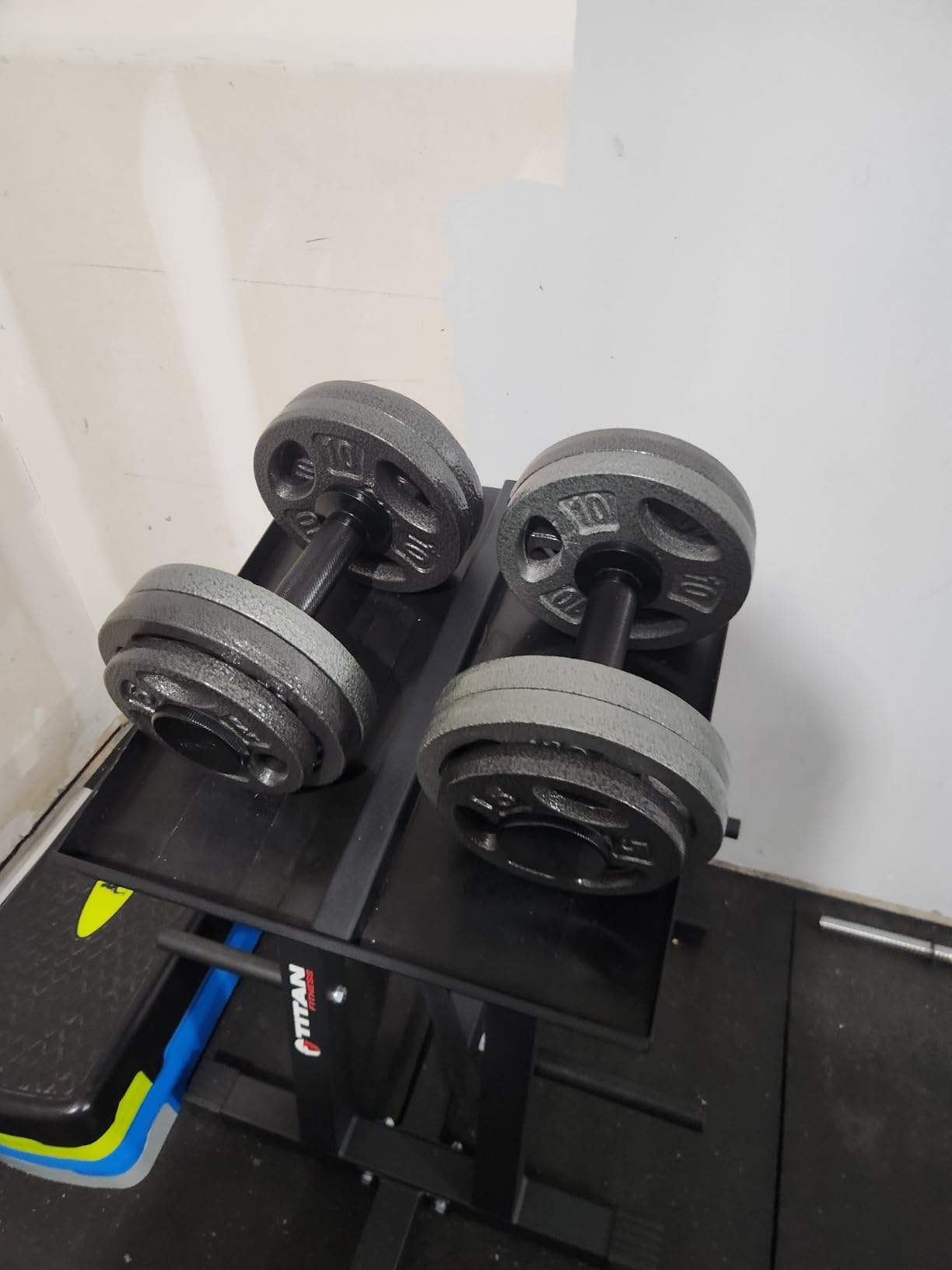 CAP Barbell Standard 1-Inch Grip Weight Plates customer photo 1