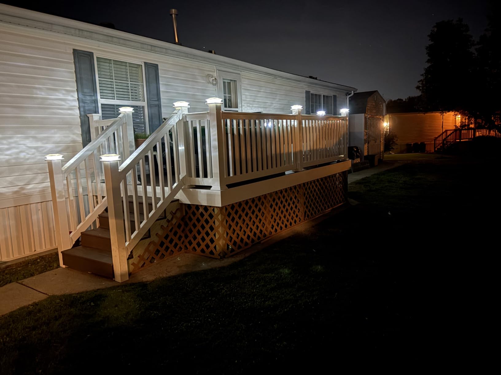VOLISUN 6Pack Solar Post Cap Lights, 2 Color Modes Deck Lights, White customer photo 1