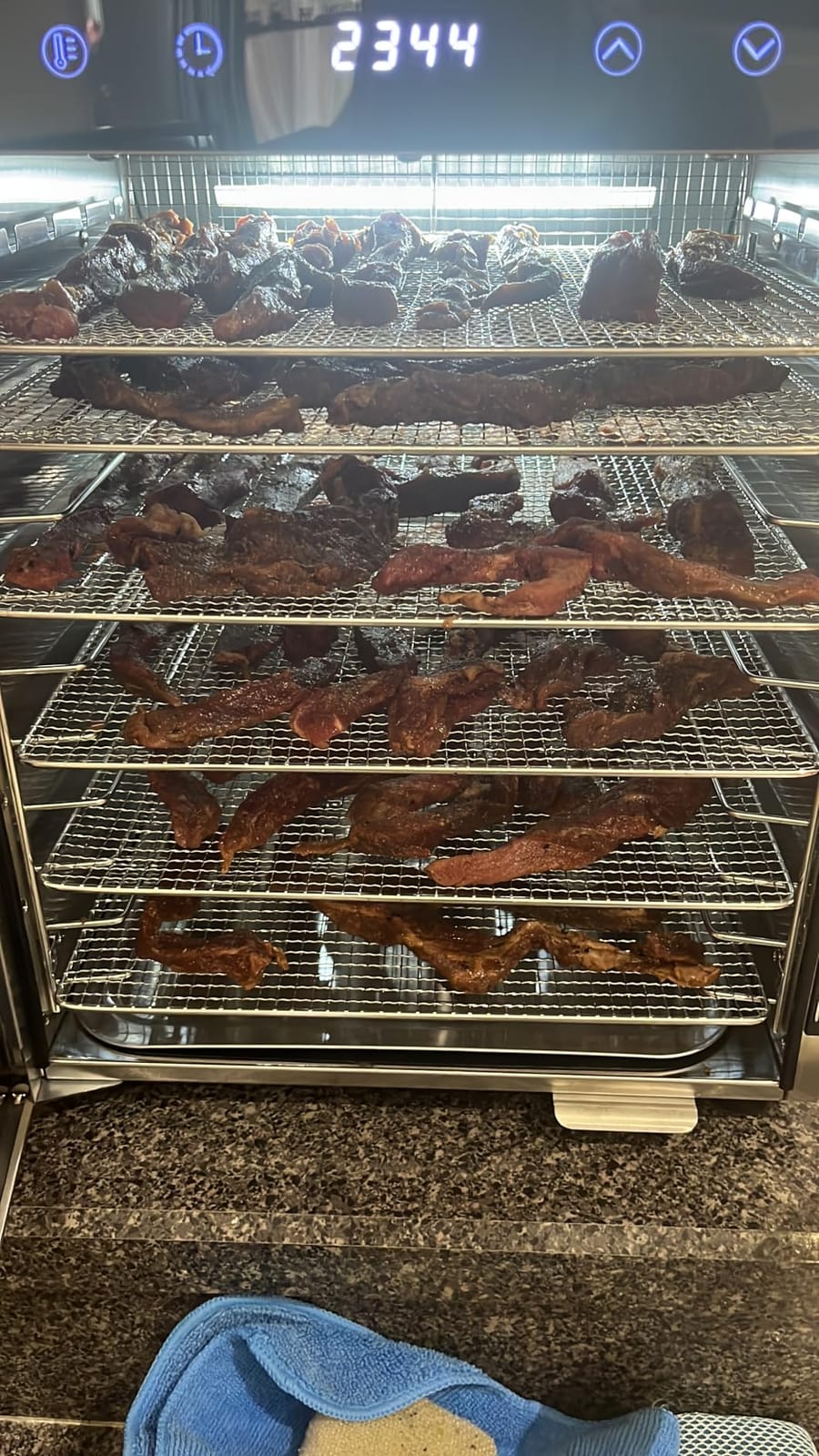 Stainless Steel Biltong Box Food Dehydrator and Drying Cabinet – Large 10 Trays, 5 Hanging Rods, with 20-90°C Temperature Control – Perfect for Drying Biltong, Meat, Vegetable & Fruit customer photo 1