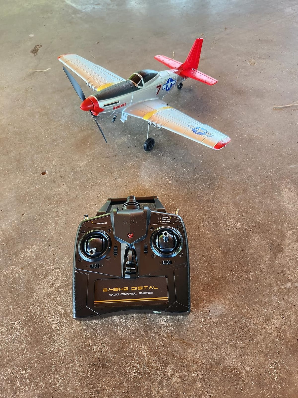volantexrc RC Plane, 4CH Remote Control Airplane for Beginners & Adults customer photo 1