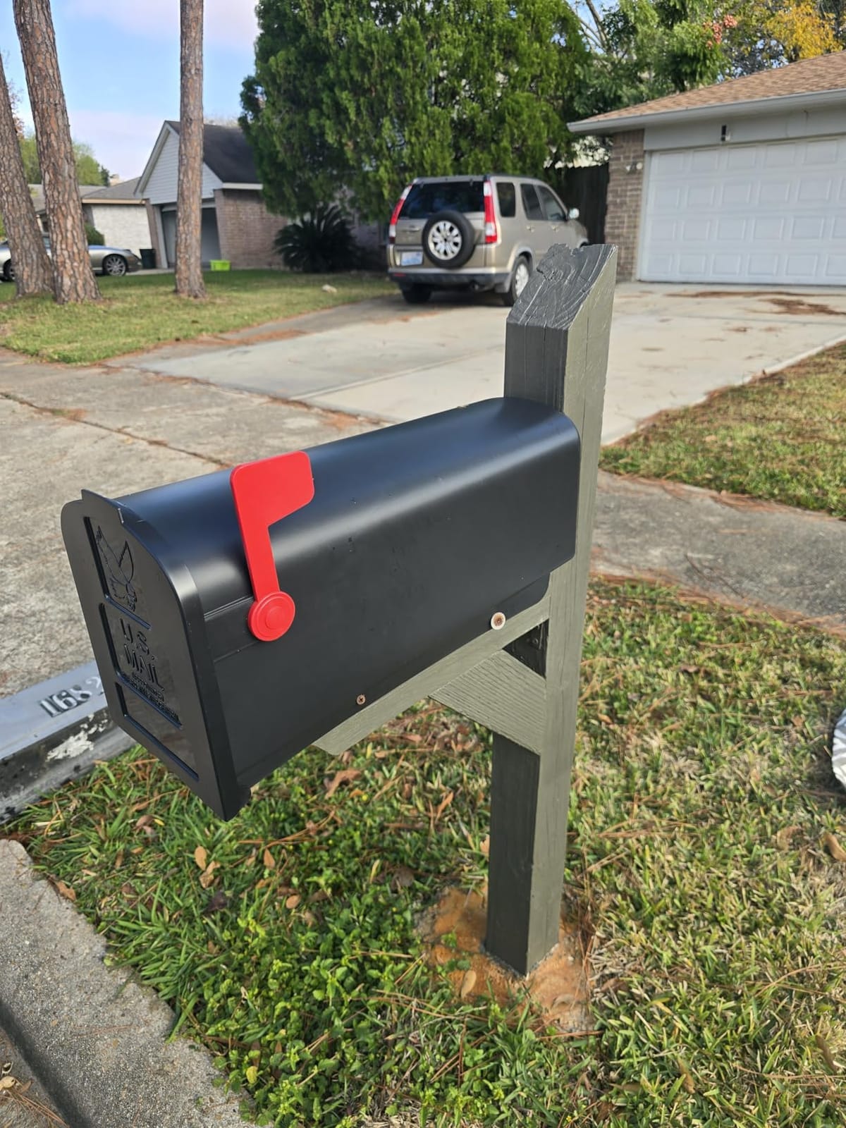 Architectural Mailboxes Parsons Post Mount Mailbox, Black, Medium | Durable plastic build with weather-resistant outdoor construction. USPS approved. customer photo 1