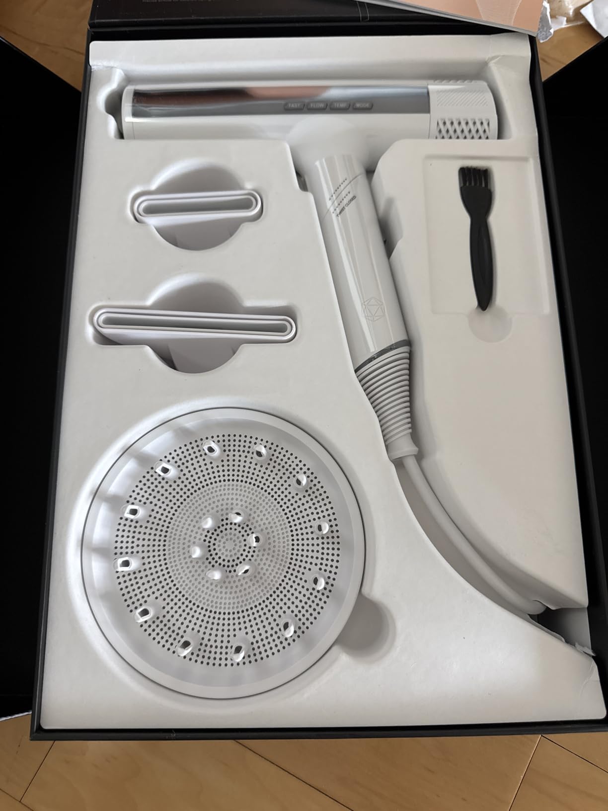 SRILabs DryQ Infrared Hair Dryer - Red Light, Frizz Control, Dual Voltage customer photo 2