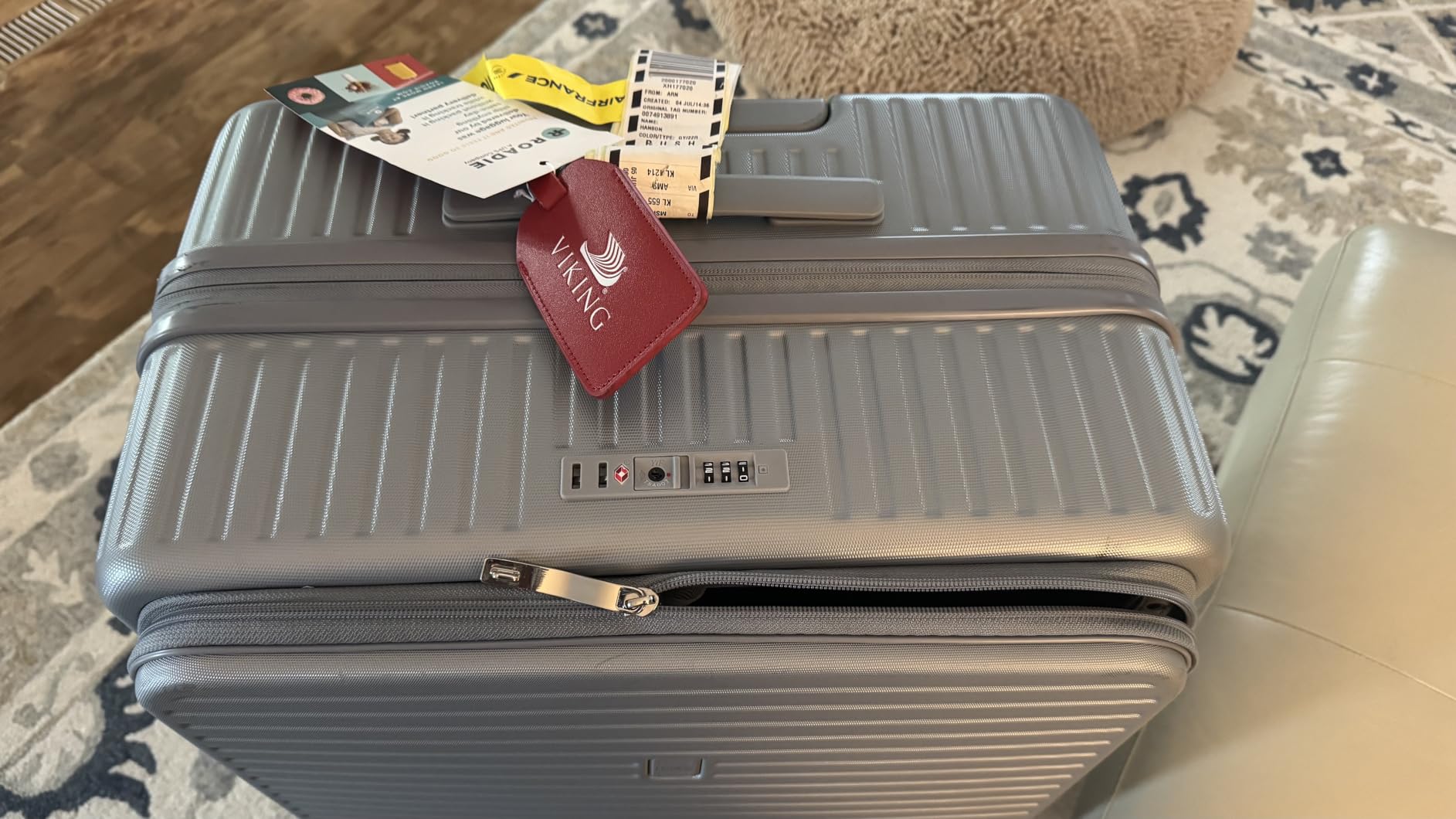 Hanke Top Opening 24 Inch Checked Luggage, Aluminum Frame Medium Suitcase customer photo 2