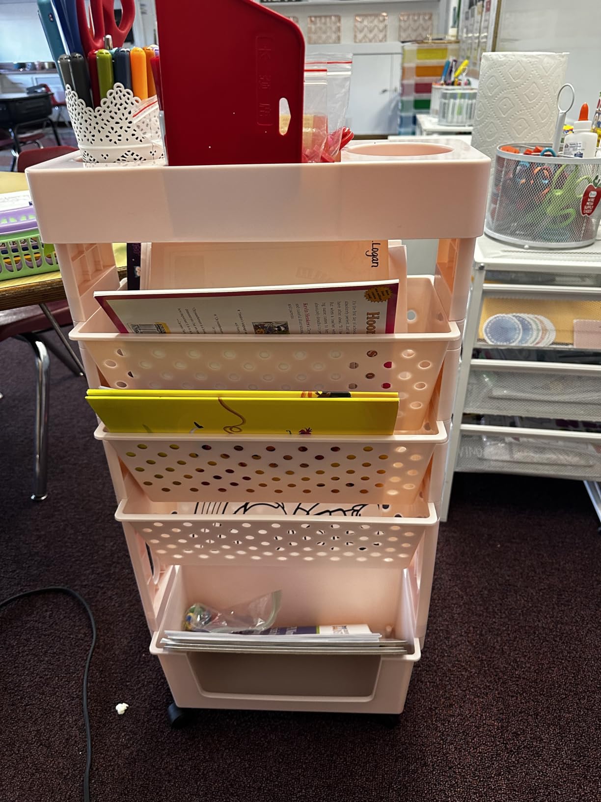 Pink Rolling Office Paper Organizer, Mobile Book Cart Document Folder File Storage with Pen Holder, Slim Rolling Storage Cart Movable Bookshelf for Office, Dorm, Classroom, Nursery customer photo 2