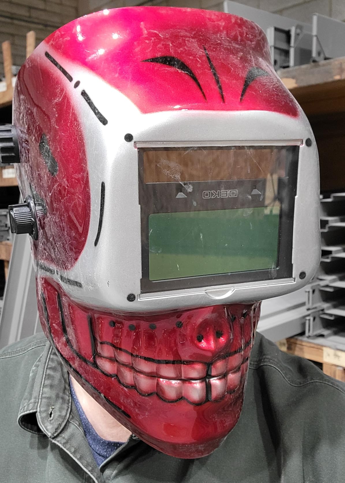 Welding Helmet Auto Darkening: DEKORPO True Color Solar Powered Auto Darkening Welding Welder Mask Hood Helmets customer photo 1