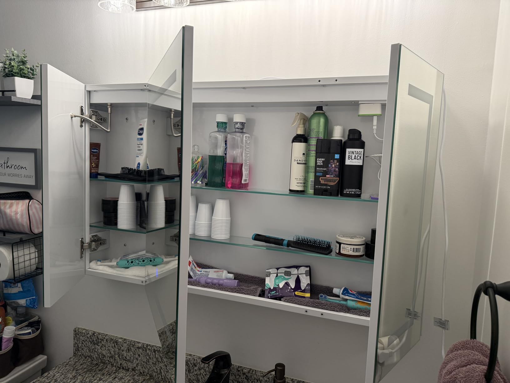 Hasuit Lighted Medicine Cabinet with Mirror, Wall Mounted Bathroom Mirror with Storage, 2 Doors Bathroom Wall Cabinet with LED Lights, 31.5'' x 23.6'' customer photo 2