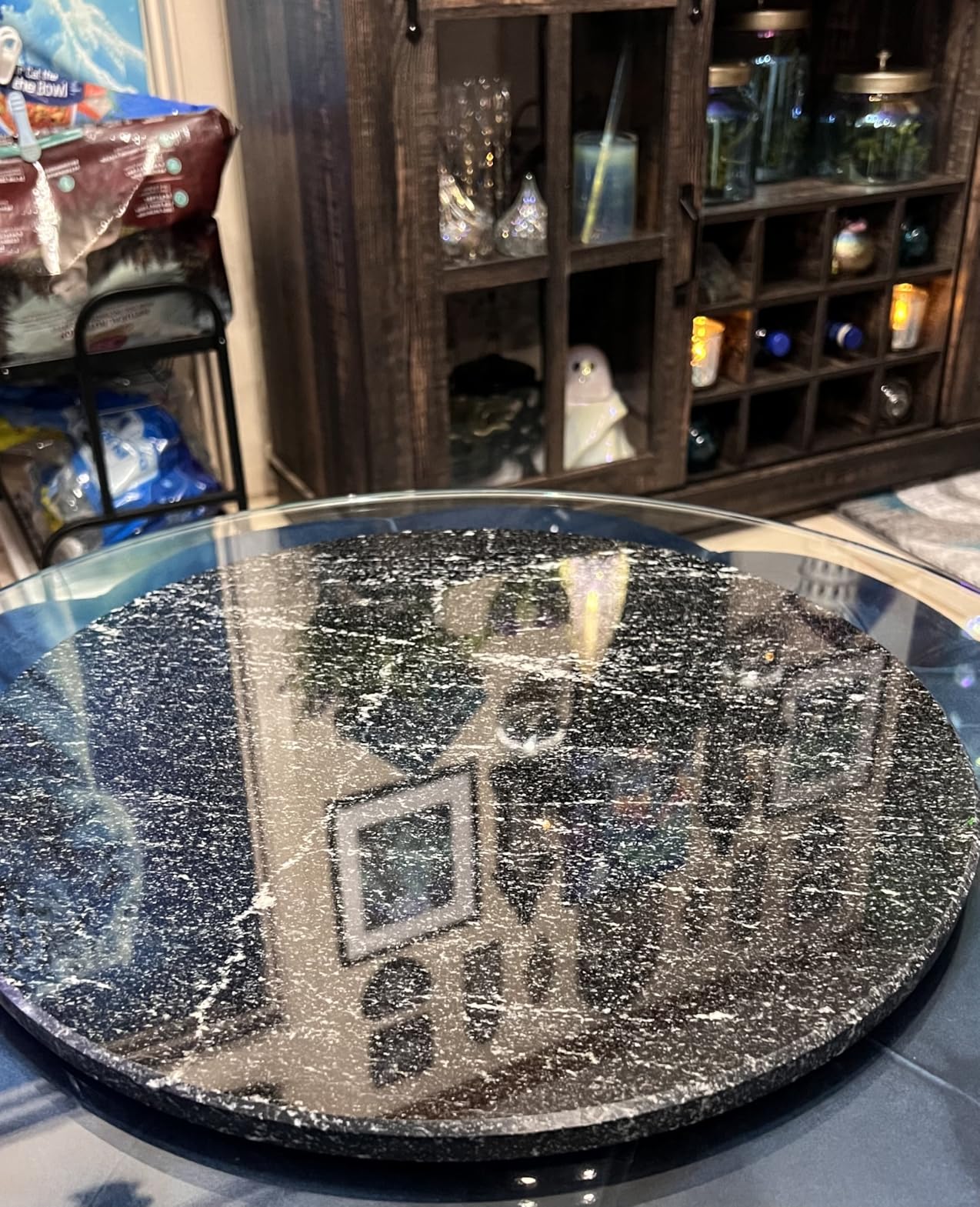 Koville Brazilian Quartzite Round Cutting Board for Kitchen, 11inch Round Hand Crafted Stone Slab for Cheese, Charcuterie, Pastry Board - Wedding Gift, House Warming Gift(Maldivi) customer photo 1