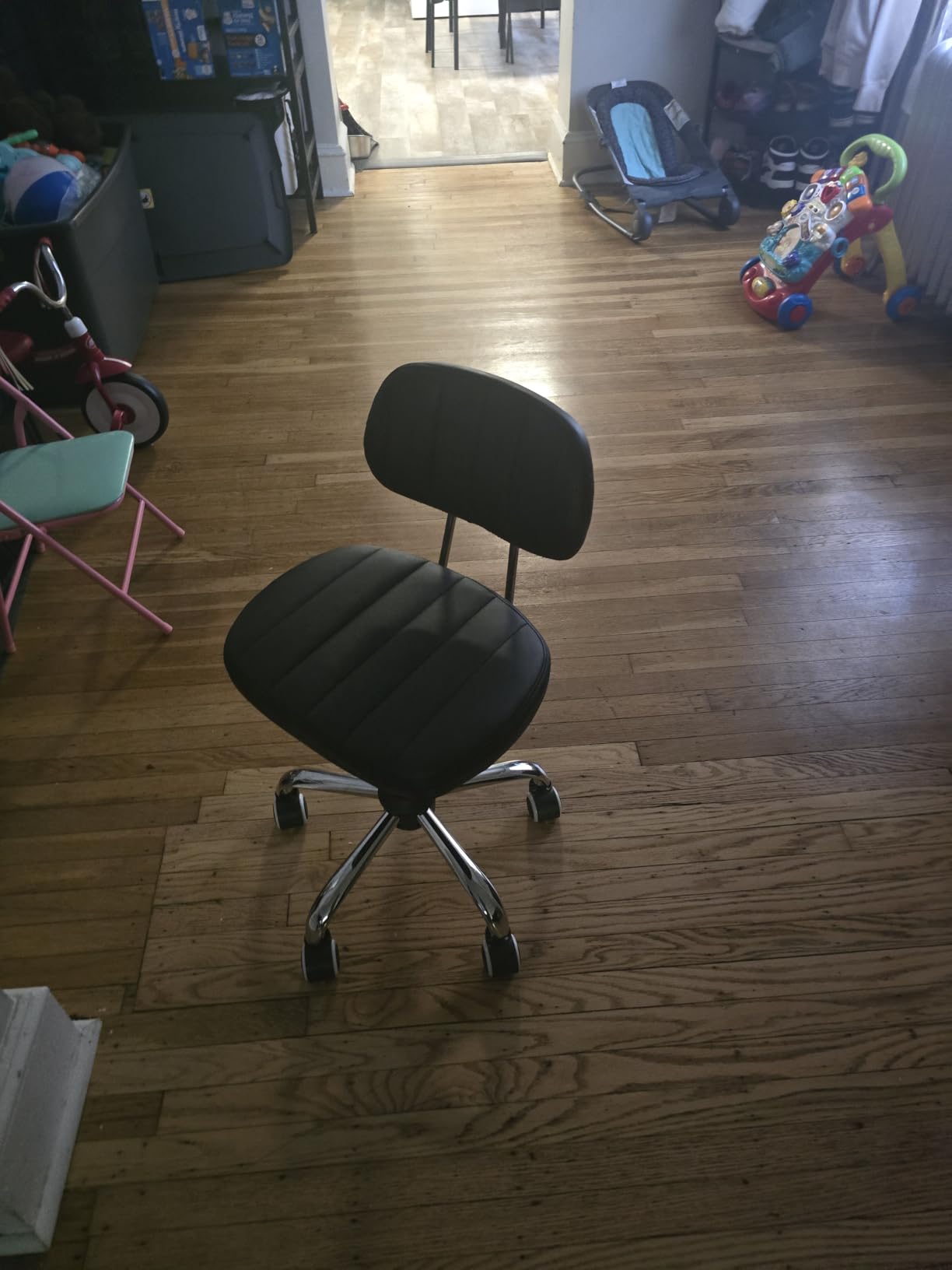 BFTOU Black Square Swivel Stool with Wheel for Work SPA Shop Massage Height-Adjustable and Cost-Effective Rolling Stool Chair with Back customer photo 2