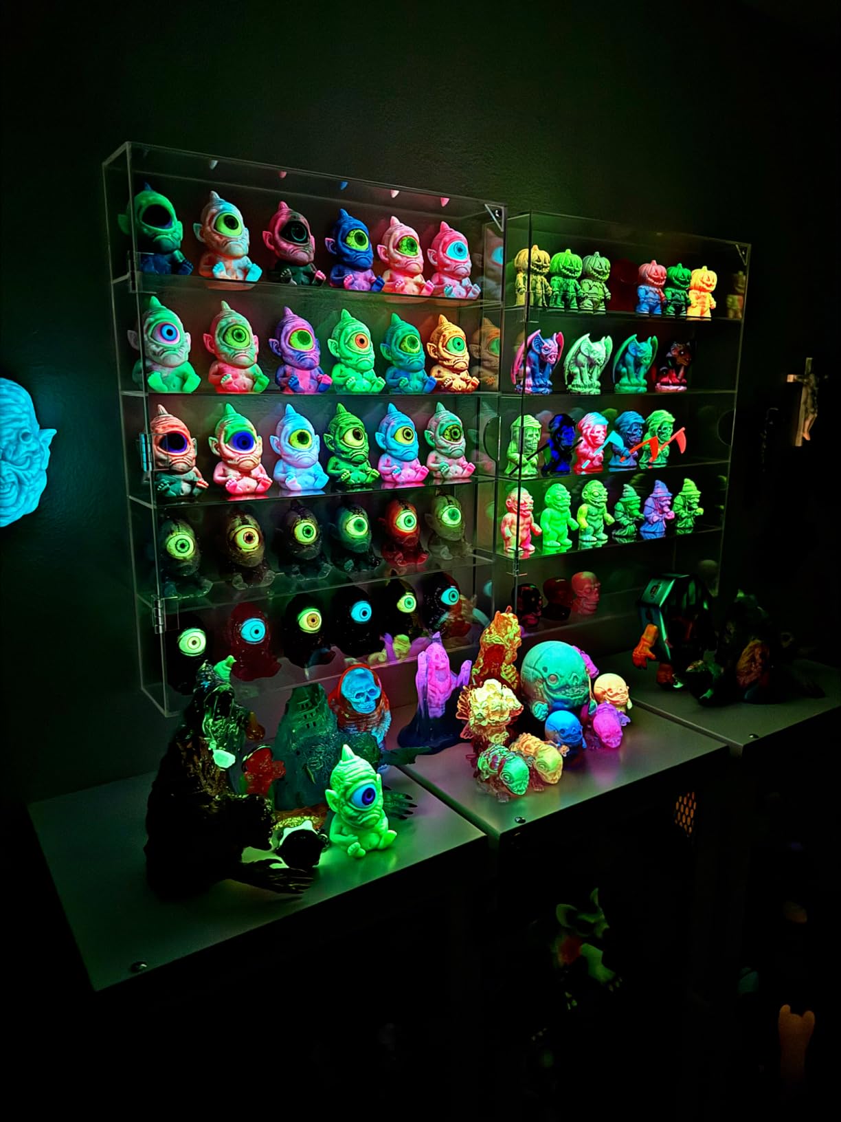 AITEE 2 Tiers Acrylic Display Case for Mini Funko Pop on Wall or Desktop customer photo 2