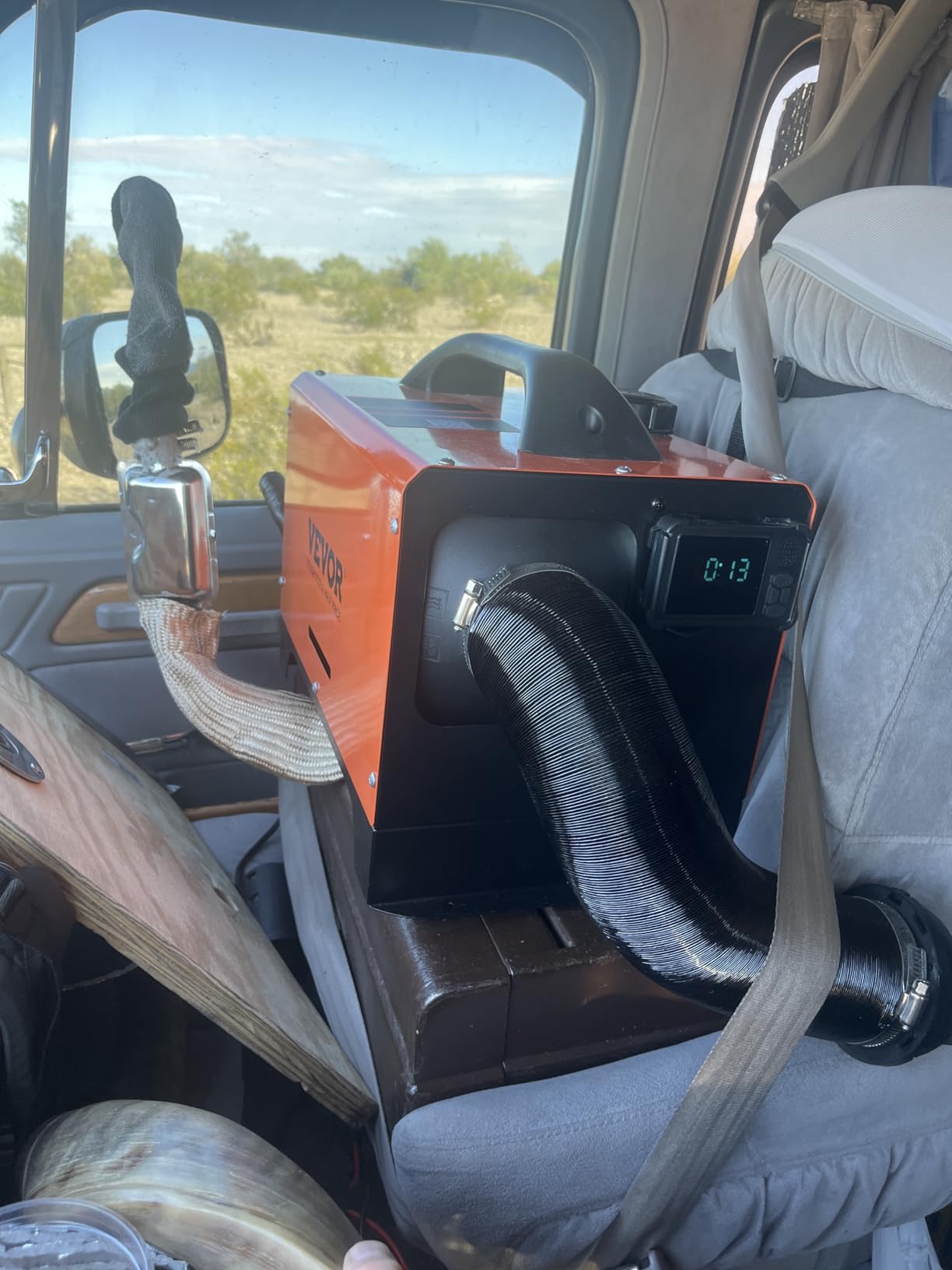 VEVOR Diesel Heater, 12V All-in-one Diesel Air Heater with Remote Control and LCD Display, 5L Fuel Tank Fast Heating Portable Diesel Parking Heater for RV, Truck, 8KW, Upgrade - APP Control, Orange | Automatic Altitude Adjustment, Remote Control, LCD Display, Working Temperature -104℉-104℉ Diesel Parking Heater, Outdoor customer photo 1
