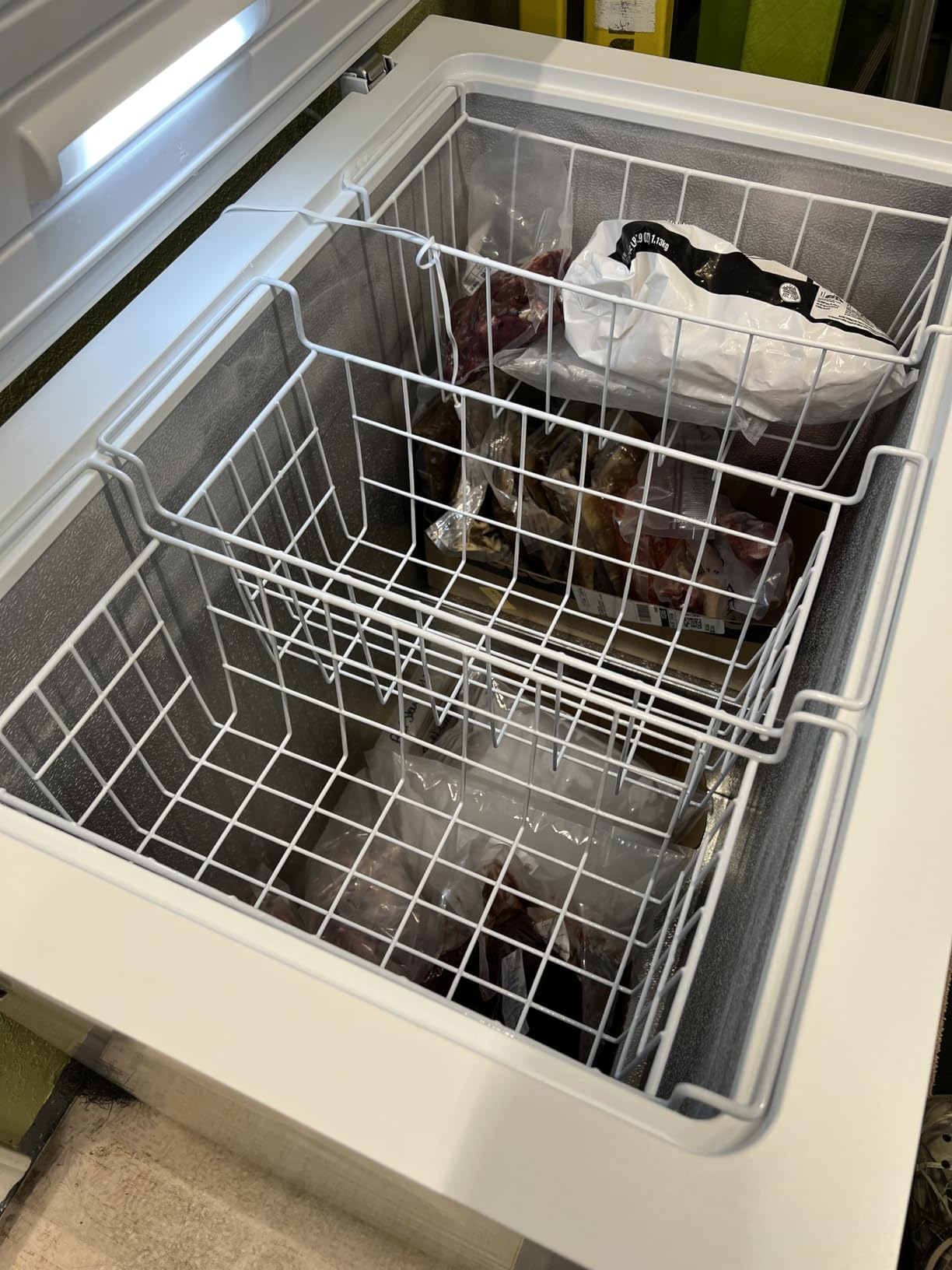 Orgneas 16.5 Inch Freezer Organizer Bins, Metal Wire Basket Bins, Replaces Chest Freezer Basket, Hangable, Sturdy, White customer photo 2