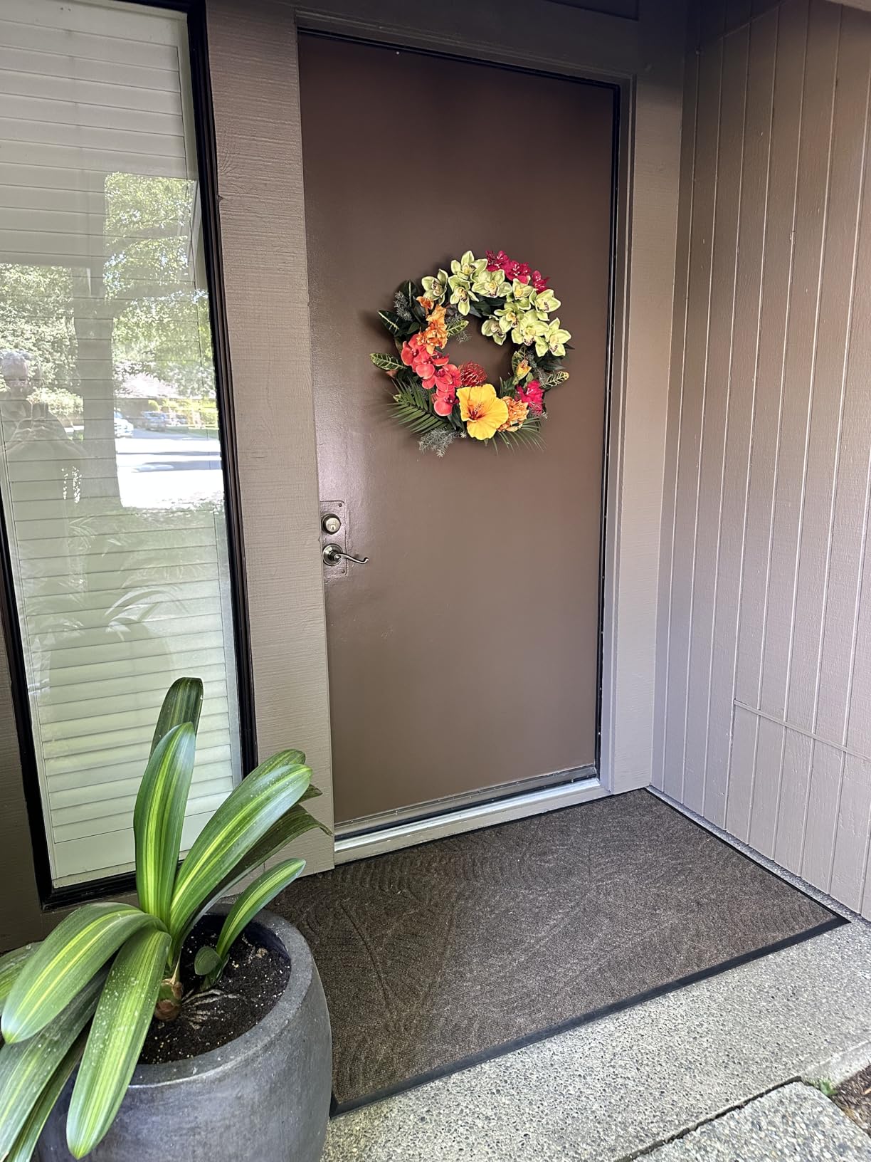 Colorxy Waterproof Front Doormat, Sturdy Natural Rubber Door Mat, 29.5x17 customer photo 2