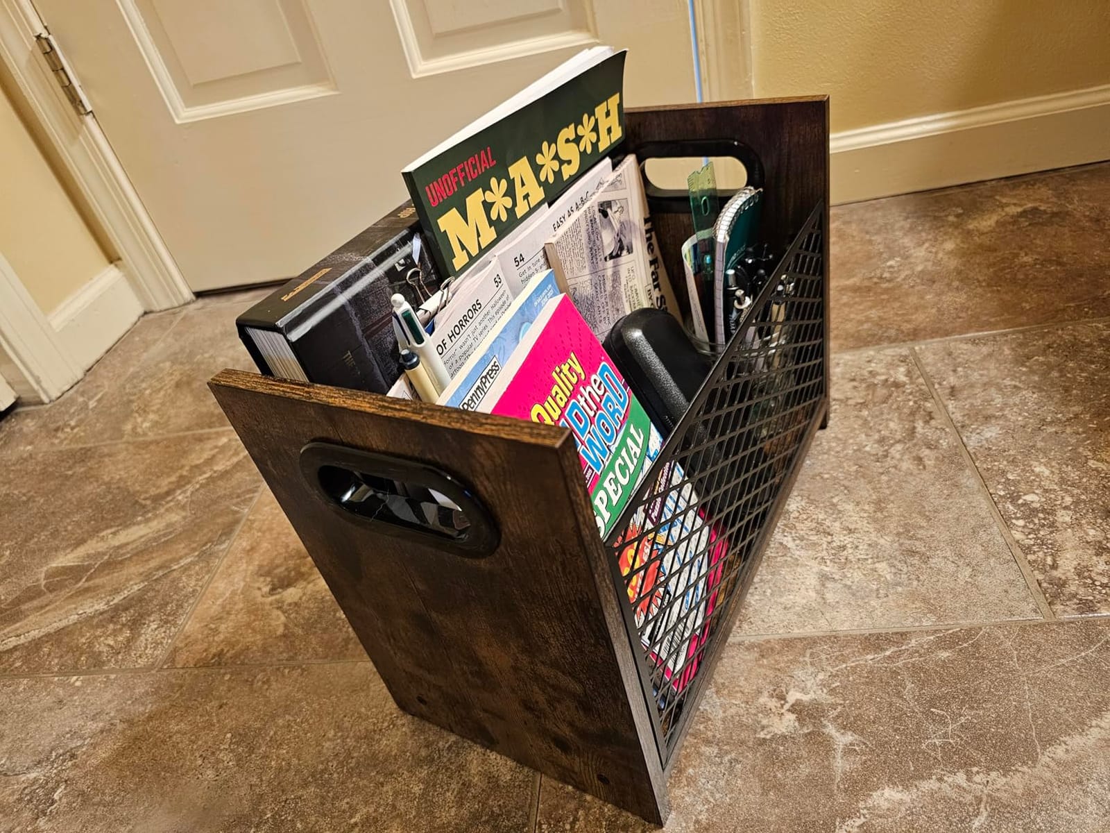YINMIT Magazine Holder, Large Magazine Rack Floor, Book Storage Basket customer photo 1