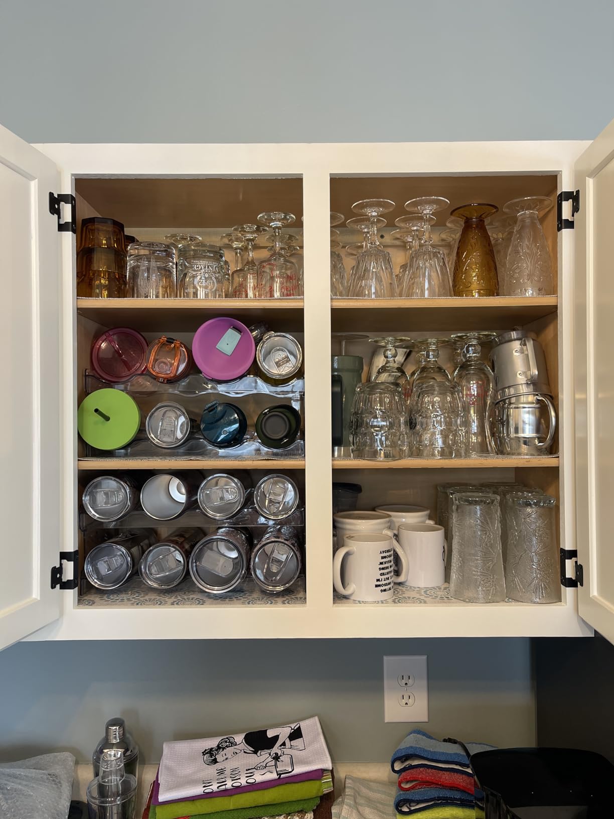 Stackable Wine Rack,Wine Bottle Holder for Inside Cabinet,for Pantry,Refrigerator,Countertop Organization-4 Tiers for 16 Bottles customer photo 1