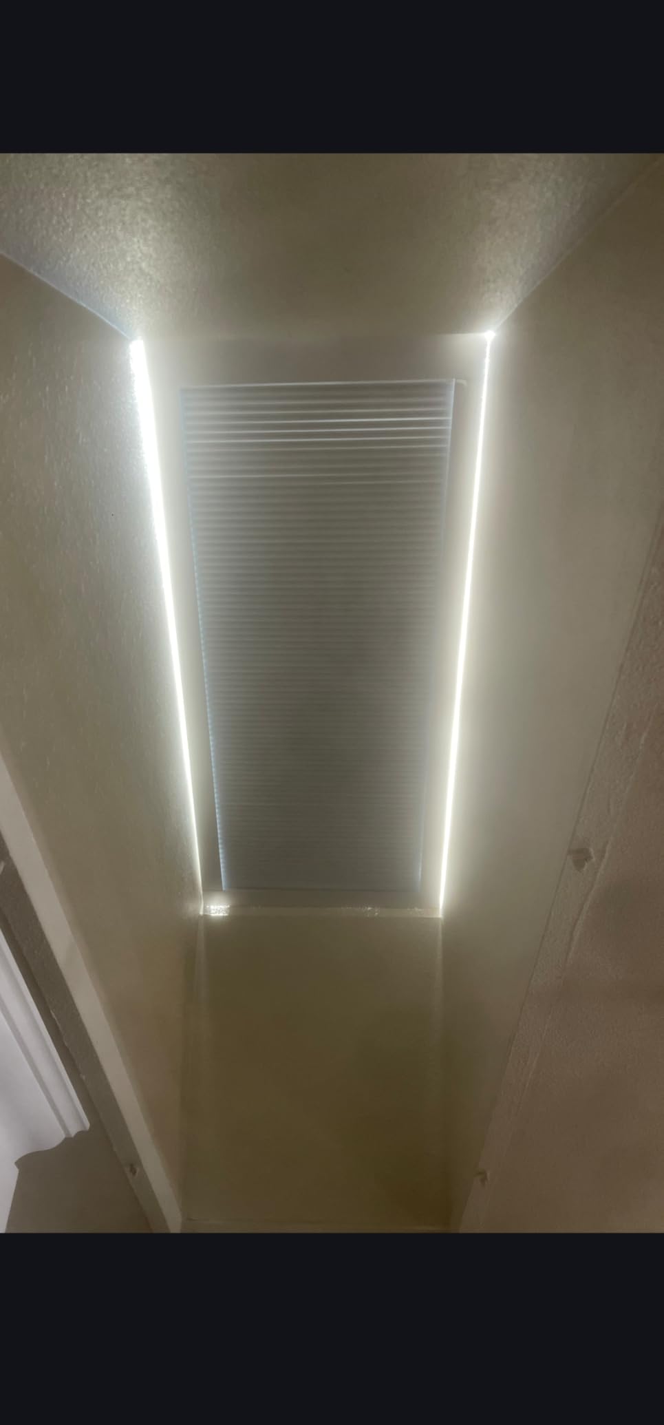ZSTARR Motorized Blackout Cellular Skylight Shades Custom White customer photo 2
