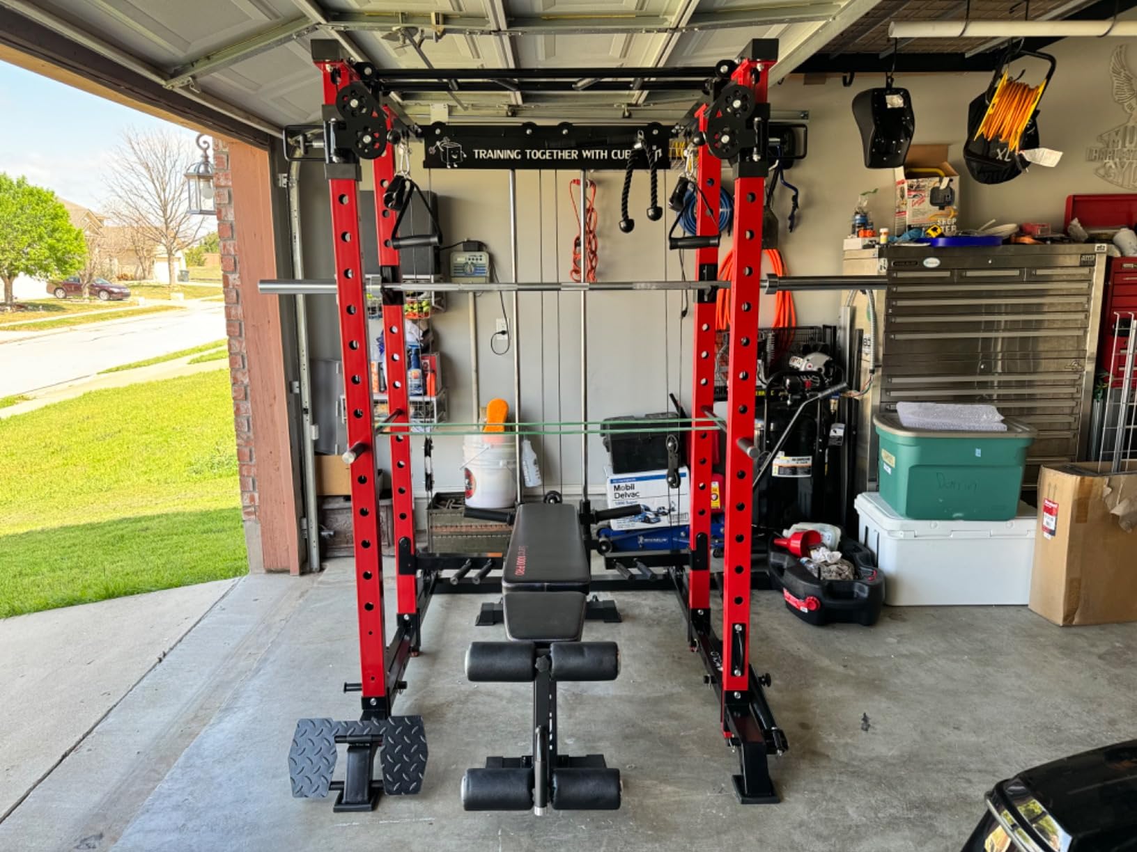 Mikolo Power Cage, Power Rack with Cable Crossover System, 1500LBS Squat Rack with LAT Pull Down System, Workout Cage with Pulley System for Fitness Home Gym customer photo 2