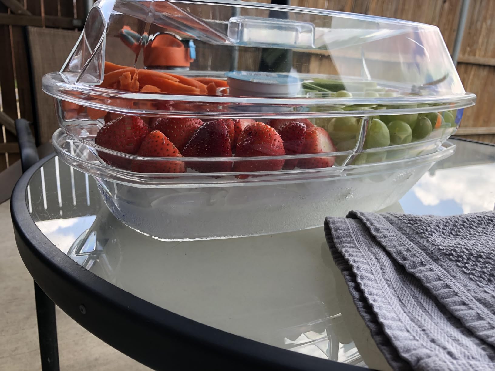 Ice Chilled Serving Tray for Parties, Fruit Tray with Ice Bottom, 15 in customer photo 1