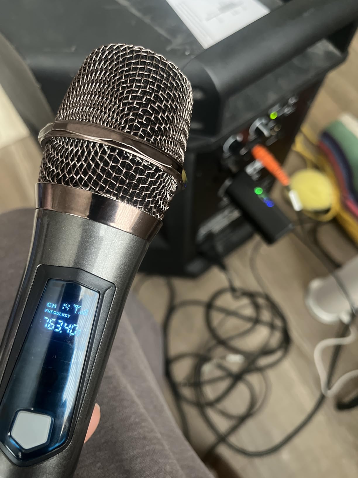 Wireless Dual Microphone,Handheld Dynamic mic,Karaoke Singing, Weddings DJ,Party, Church, Classroom use, 200 feet, Gray.(2 Versions Randomly Shipped) customer photo 2