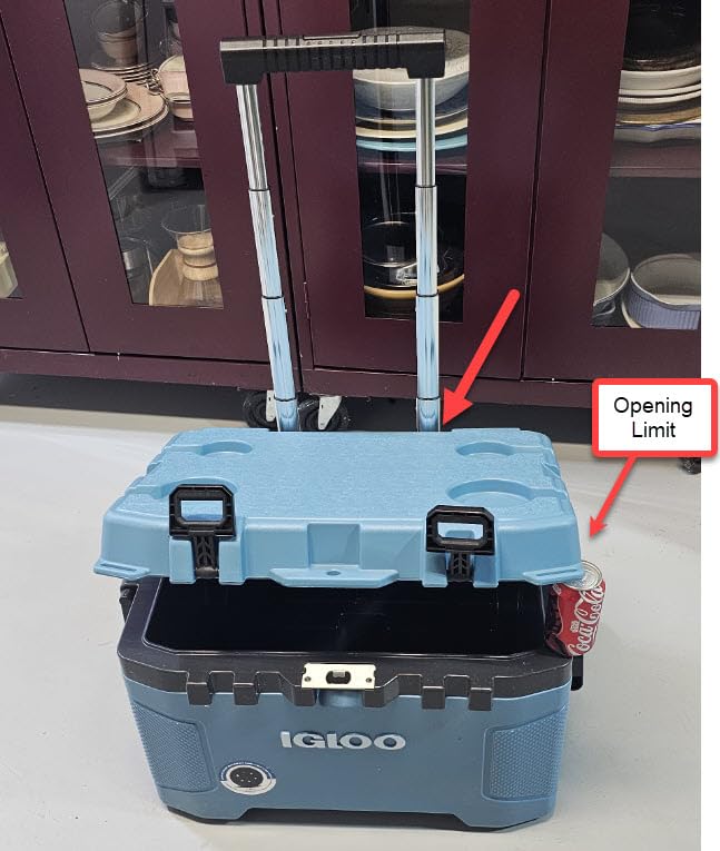 Igloo Trailmate 52 Qt Roller Cooler, Carbonite customer photo 1