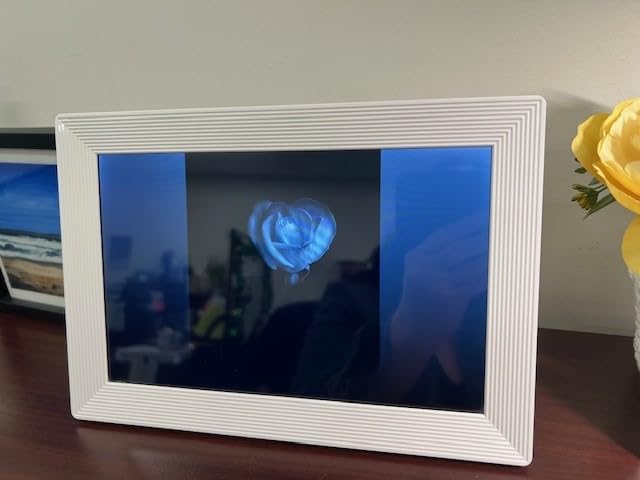 Digital Picture Frame, Frameo 15.6'' Digital Photo Frame WiFi Large Display customer photo 1