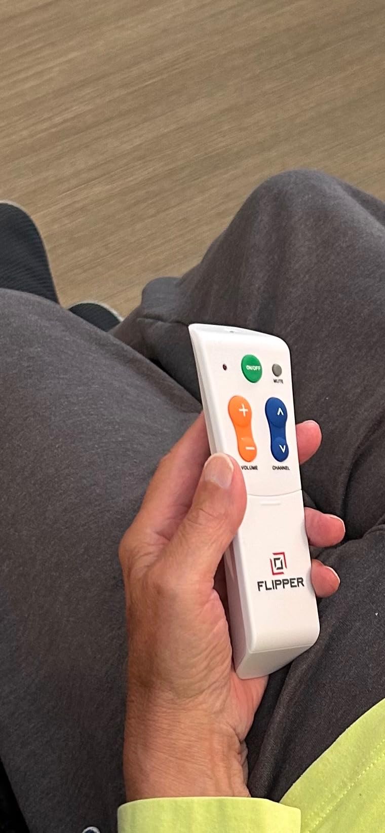 Flipper Big Button TV Remote for Seniors, Dementia - Easy Setup customer photo 2