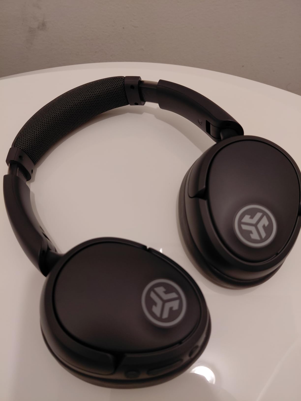 JLab, JBuds Lux ANC, Over Ear Headphones, Active Noise Cancelling, Bluetooth, Spatial Audio, Sage customer photo 2