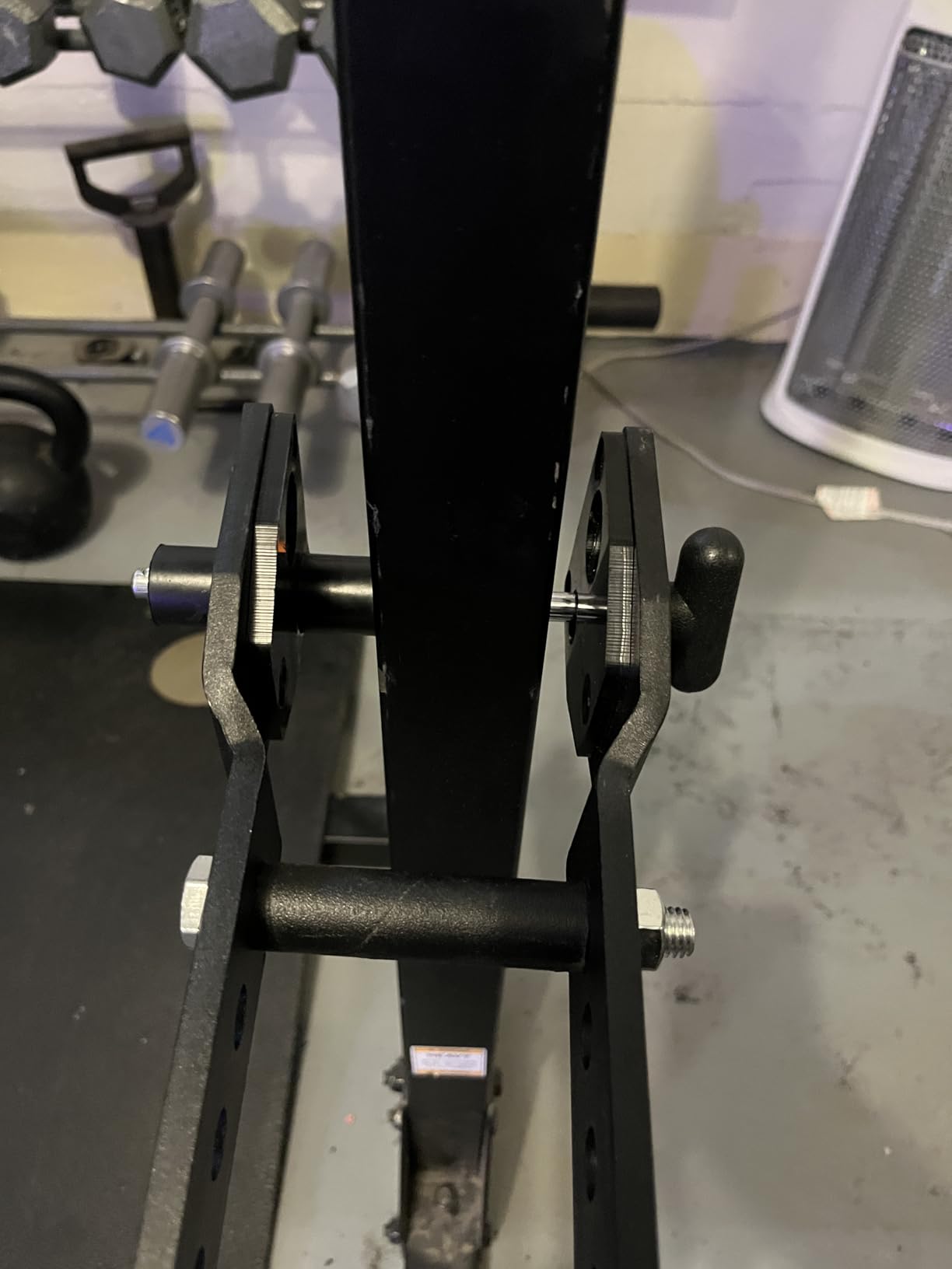Belt Squat Attachment, 1100 lbs Weight Capacity, Fit All Racks-Universal Belt Squat System, Adjustable Length, No Assembly Required - Best Choice for Squat, Belt Included customer photo 2