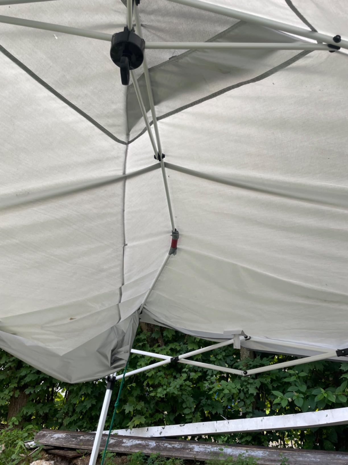 Nazhura 10' x 10' Pop Up Canopy Tent with Sand Weight Bag, Freestanding Sun Shelter for Picnic and Camping, One Person Setup and Height Adjustable (White) customer photo 1