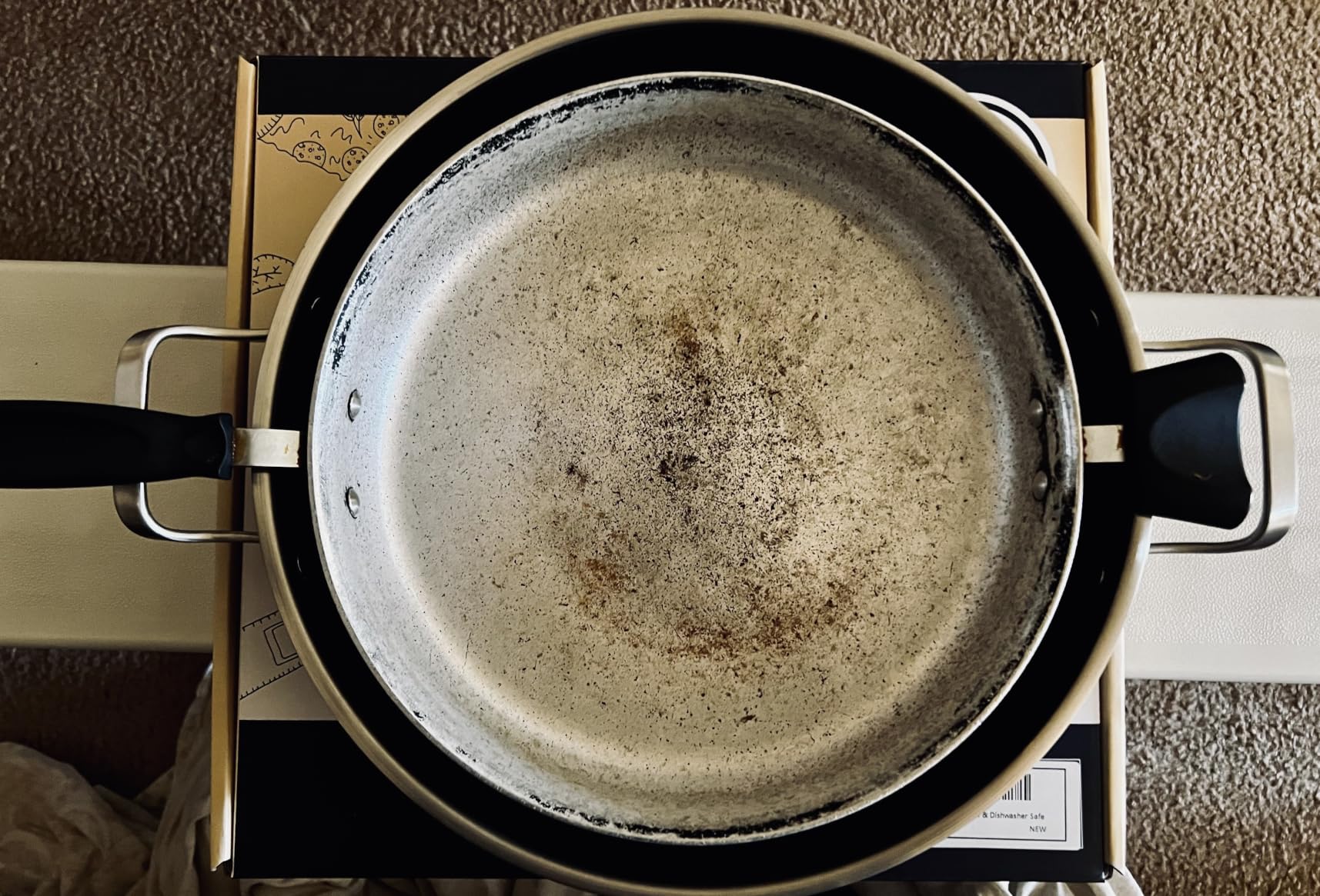 DELARLO Paella Pan 14 Inch Tri-Ply Stainless Steel Paella Pan with Lid Nonstick Frying Pan, Hybrid Induction Large Skillets,Great for Paella Parties Indoors Outdoors,Heavy Duty Style customer photo 2