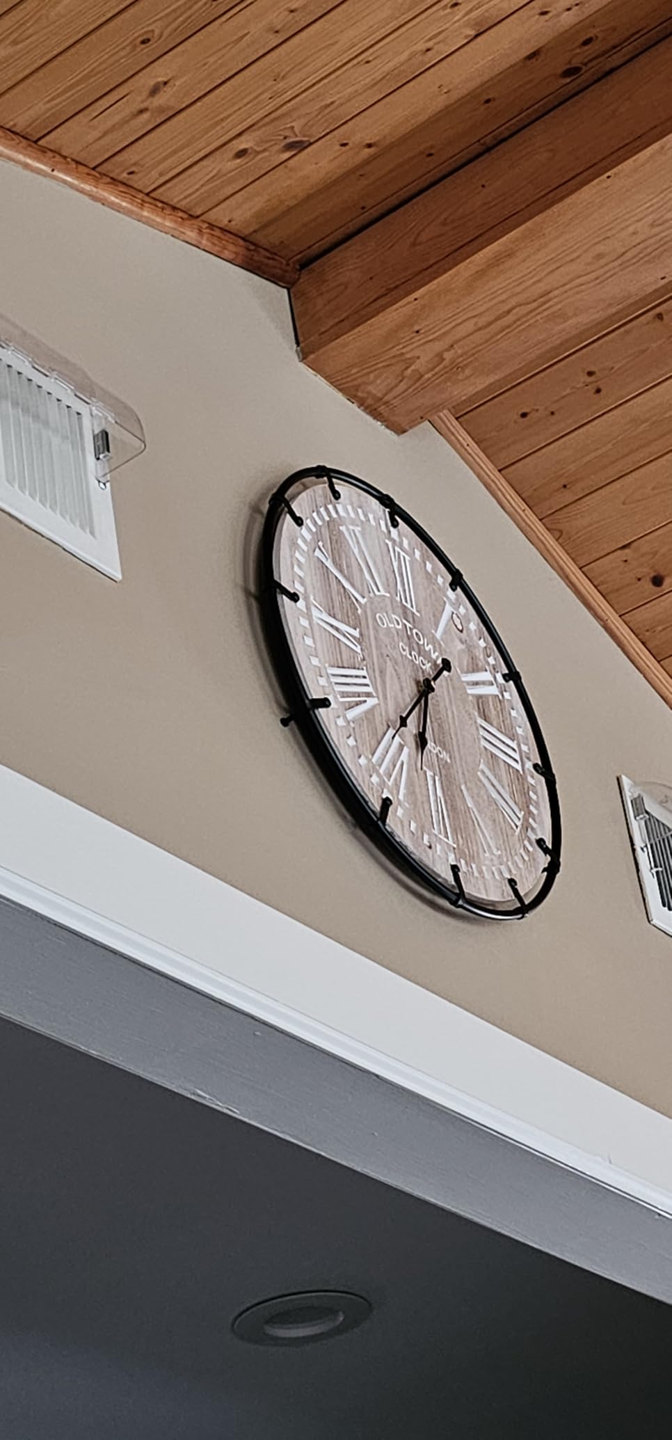 EMAX HOME 30 Inch Extra Large Wall Clock - Farmhouse Rustic Wood & Metal Design Silent Non-Ticking Battery Operated Decorative Oversized Clock for Living Room, Kitchen, Office & Bedroom customer photo 2