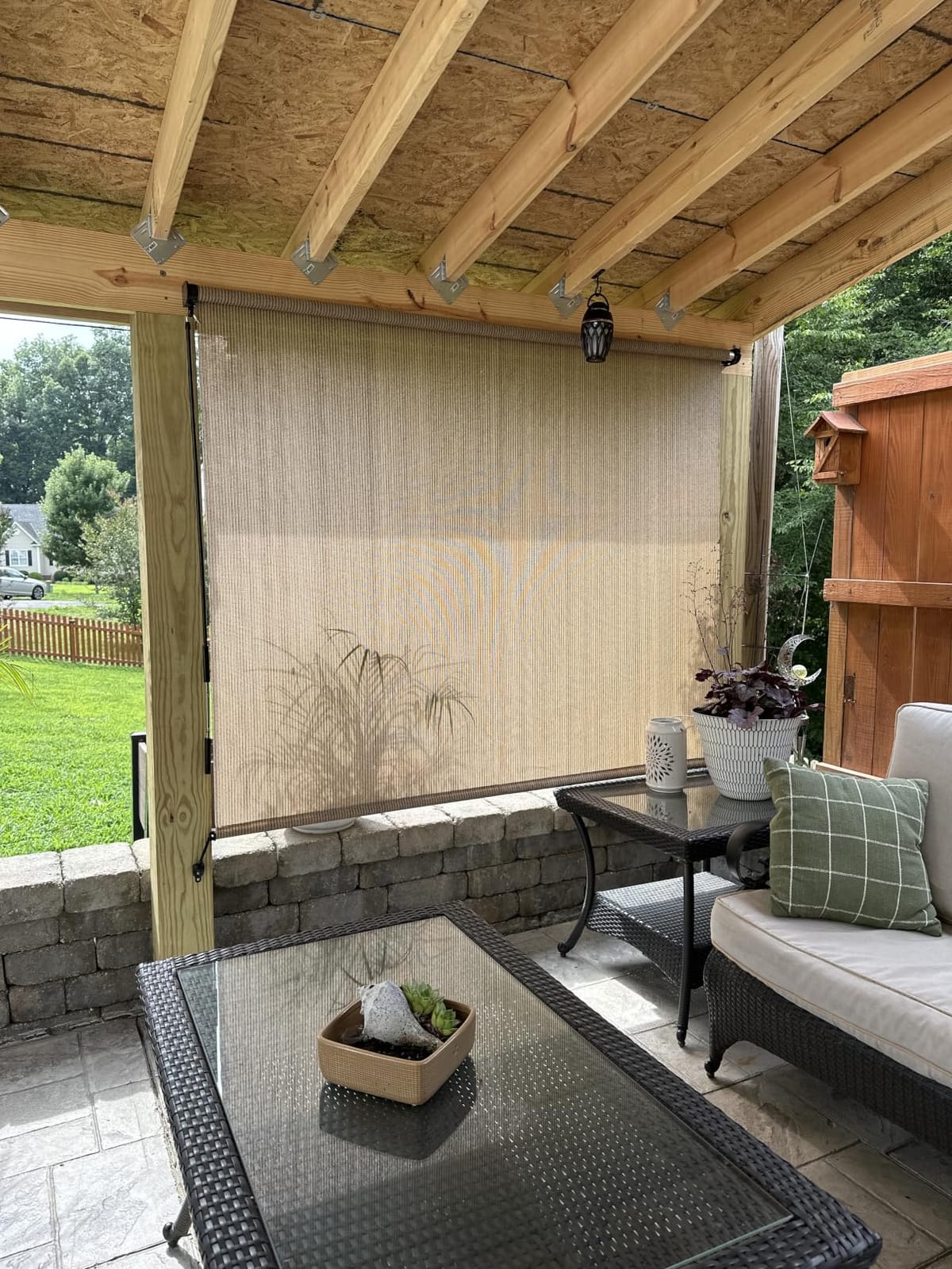 Shade&Beyond Outdoor Roller Shades with Splicing Design, 8' W x 8' H Cordless Patio Roll Up Blinds, Exterior Shade Cloth Roll for Porch, Gazebo, Pergola, Balcony, Mocha customer photo 2