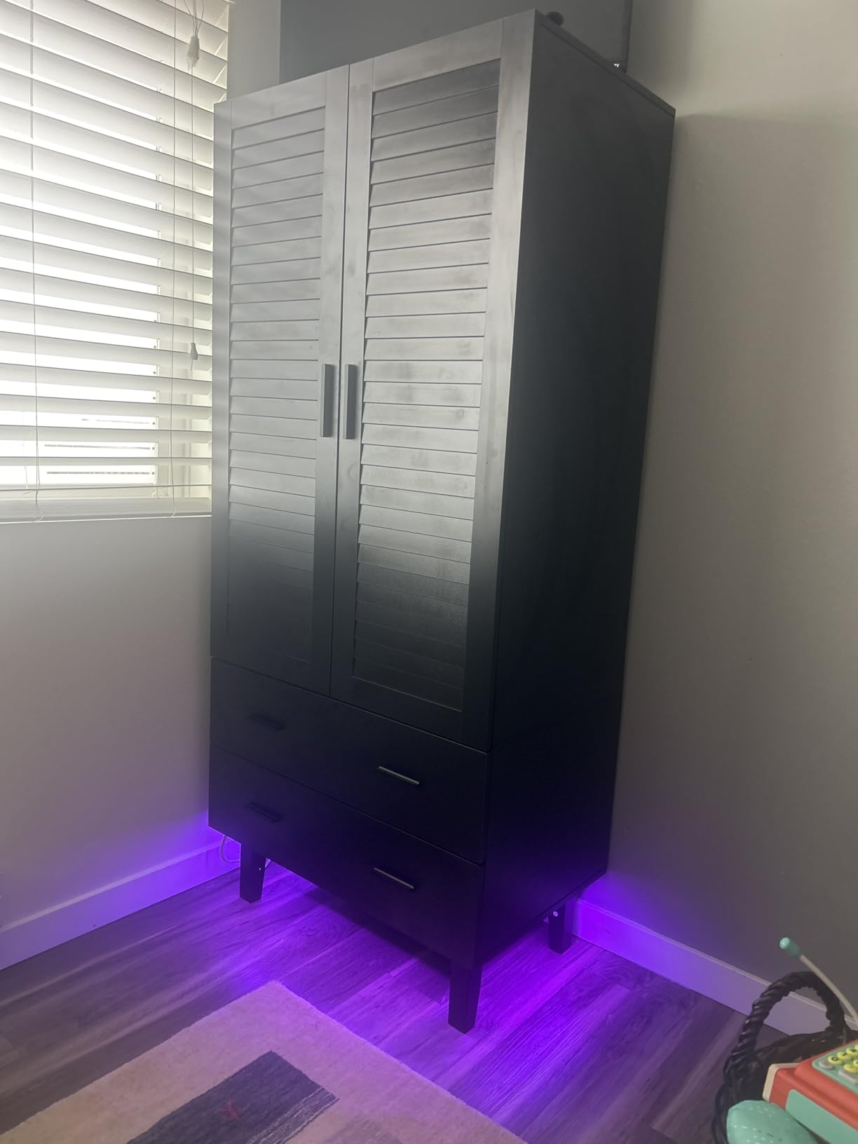 jiteentarou 4 Door Armoire Wardrobe Closet Cabinet with Drawers and LED Lights, Multi-Tier Shelves, Hanging Rod & 4 Louver Doors, Large Capacity Storage Wardrobe Armoire for Bedroom(4 Doors White) customer photo 2
