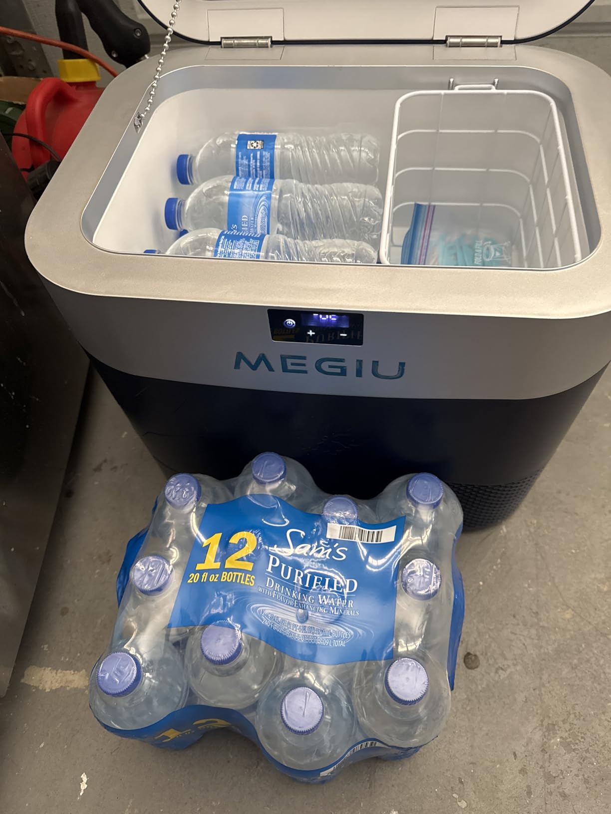 Megiu Car Fridge Portable 12 Volt Refrigerator 23 Quart (22 Liter) Freezer Compressor Cooler 12V/24V DC 110~240 V AC for Outdoor, Camping, Travel, Home Use -18℃~+15℃ (Green) customer photo 2