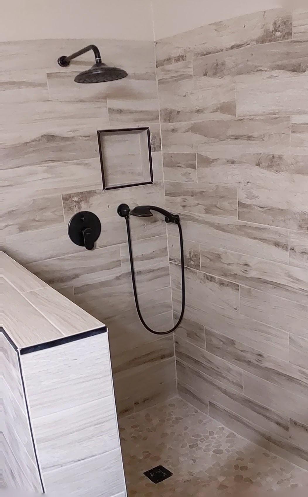 Gabrylly Thermostatic Shower System, 10