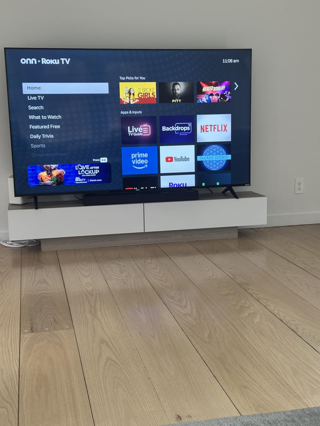 Roku TV Wireless Soundbar 2023 | Soundbar Exclusively for RokuTV with Enhanced Stereo Sound, Clear Dialogue, and Simple Wireless Setup,Black (Renewed) customer photo 2