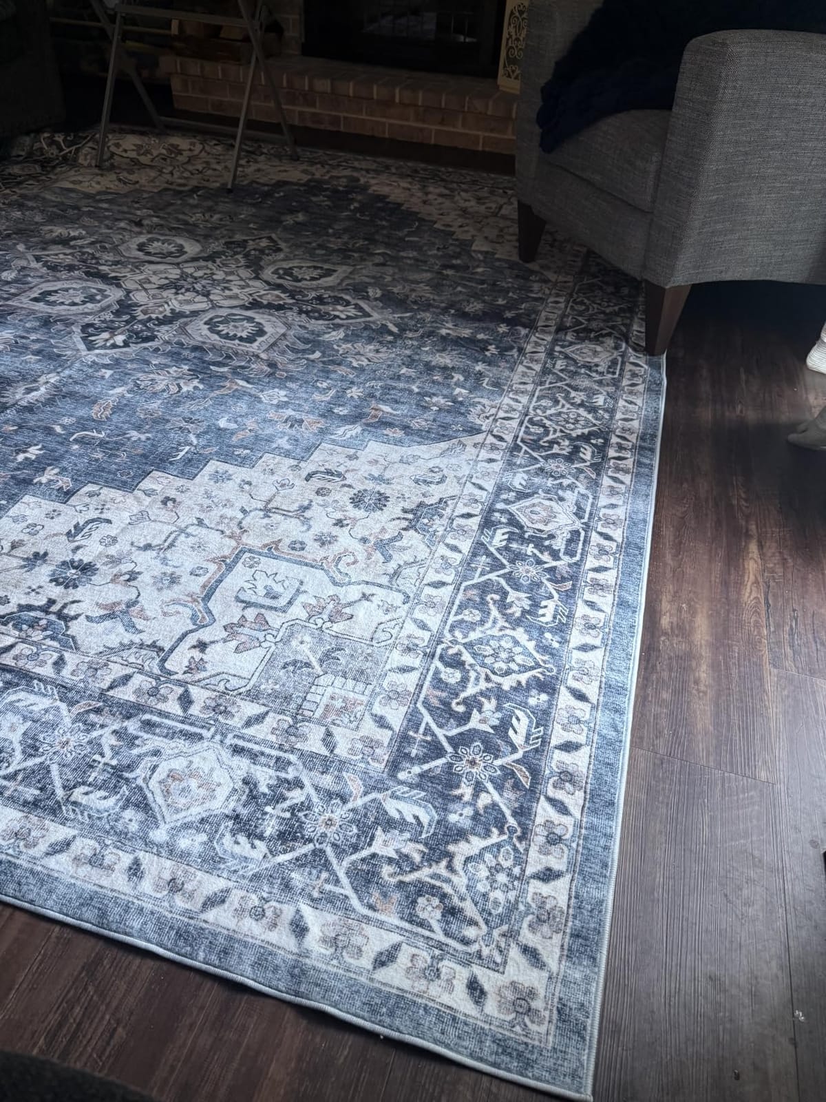 AMADA HOMEFURNISHING 9x12 Washable Area Rug, Low-Profile Large Area Rug with Non-Slip Backing & Durable Edge Binding, Vintage Large Rugs for Living Room, Bedroom & Dinning Room customer photo 1