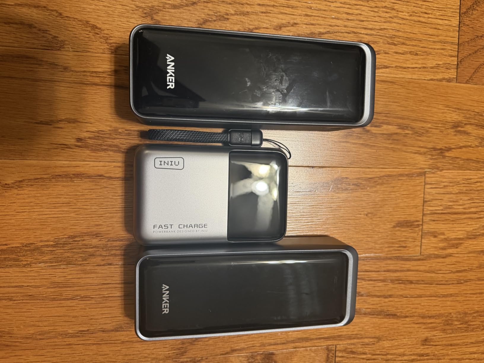 INIU Laptop Power Bank, Smallest 25000mAh 100W Fast Charging Battery Pack customer photo 1