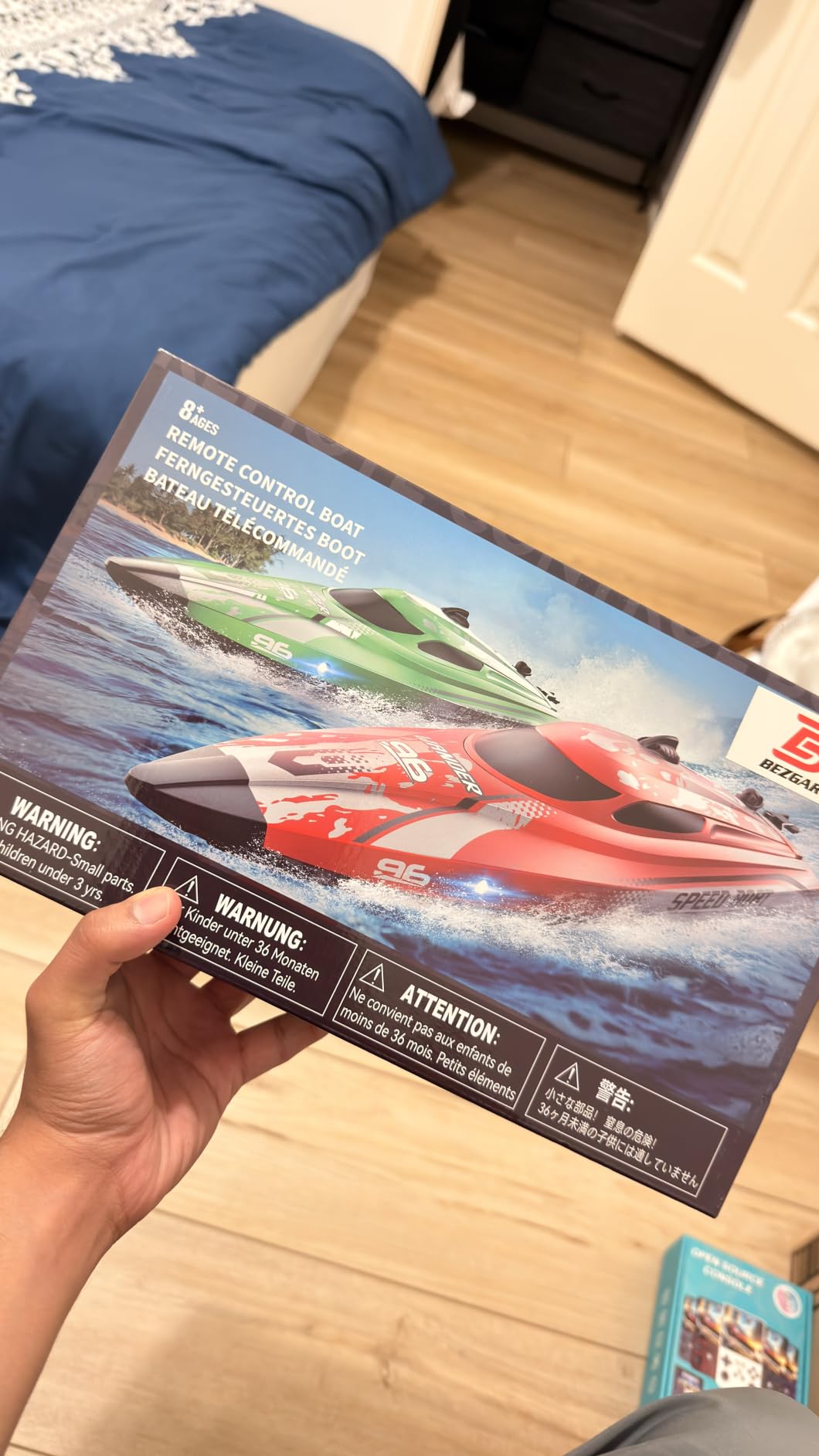 BEZGAR RC Boat TX126-12 Inch Remote Control Boat for Lakes and Pools customer photo 1