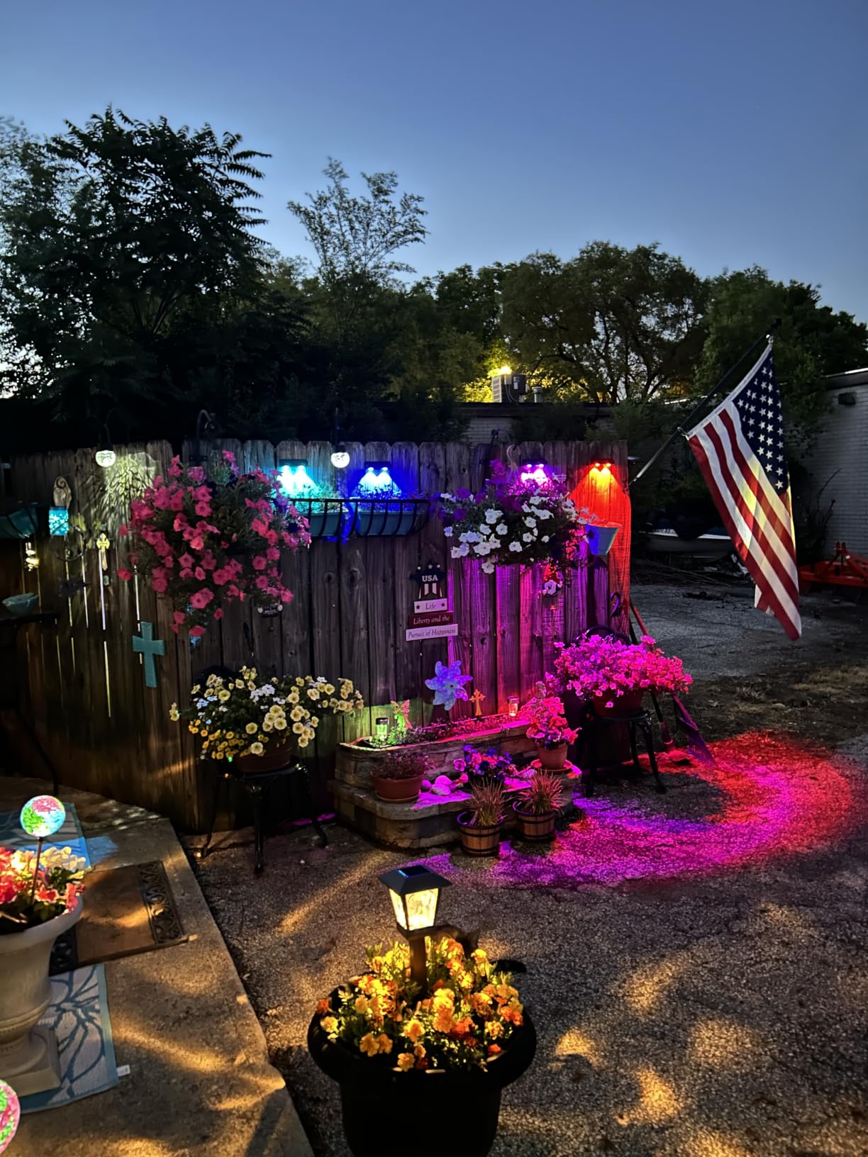 SOLPEX Solar Fence Lights Outdoor, Color Changing,Waterproof IP65, 8 Pack customer photo 1