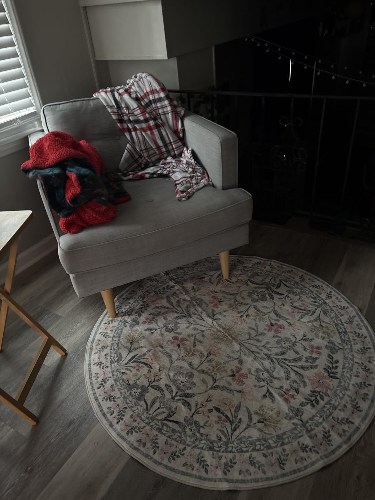 Lahome Sylvie Round Boho Floral Rugs 4ft, Cream Washable Circle Rugs for Bedroom Nursery, Vintage Beige Circular Carpet, Soft Non-Slip Carpet for Kids Room Playroom Calm Corner, Beige customer photo 1