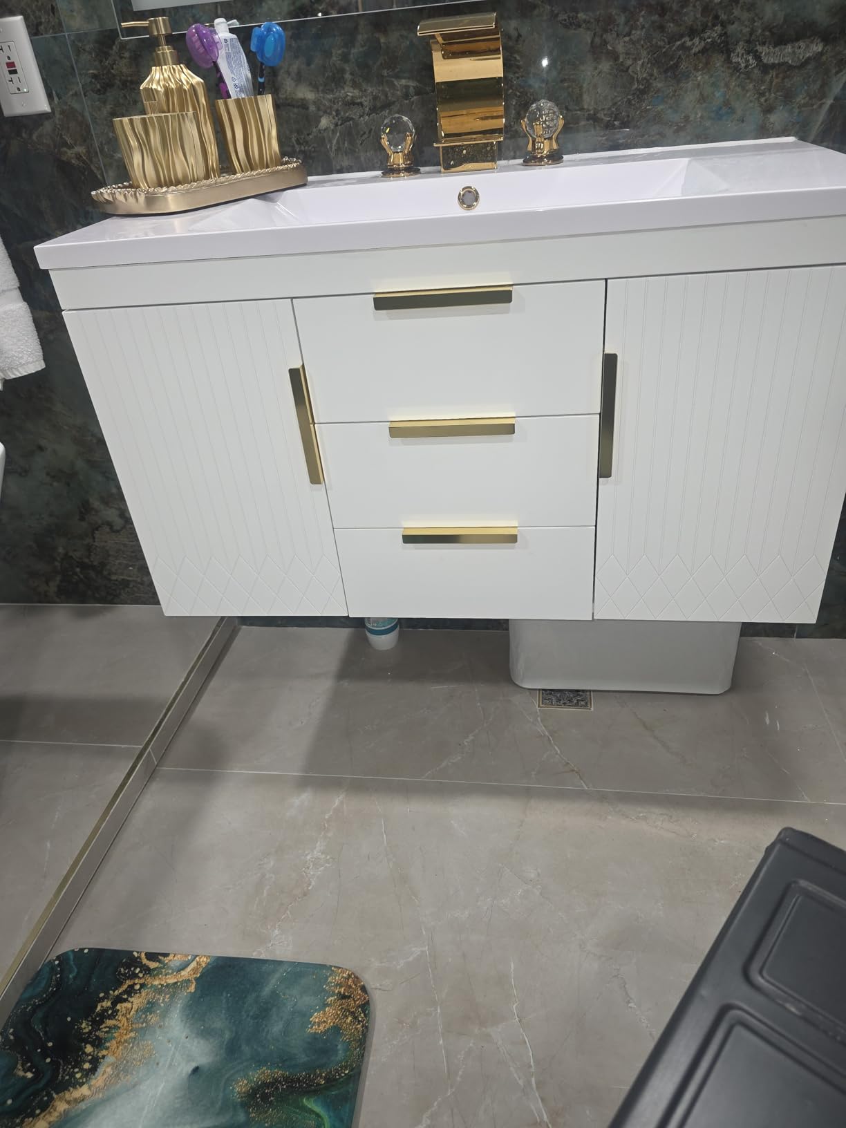 Virubi 36 Inch Floating Bathroom Vanity with Sink, Wall Mounted (White) customer photo 1
