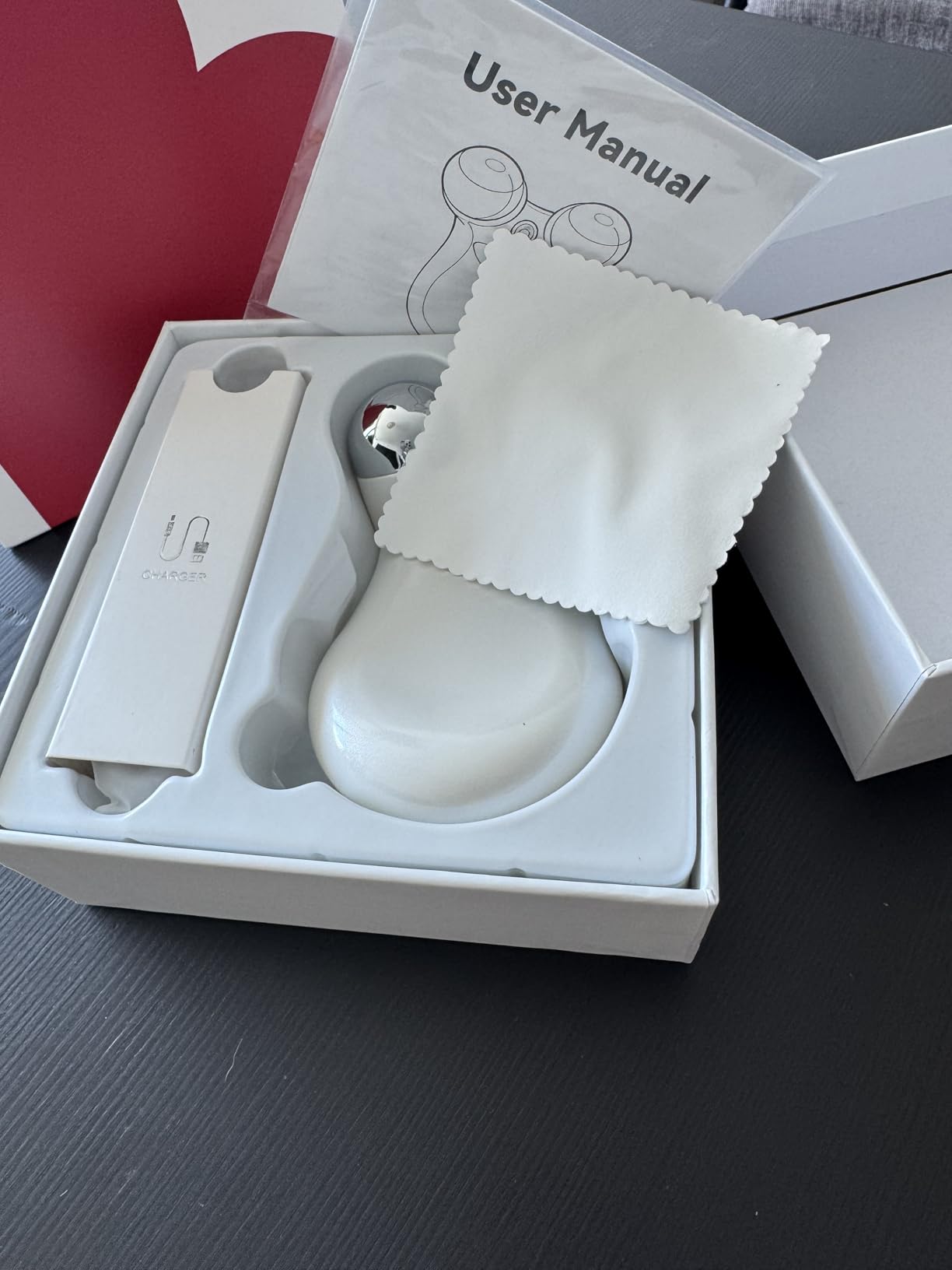 Microcurrent Facial Device,Latest Red Light Technology,Enhances The Ability to Lift The Face and Tighten The Skin,Facial Wrinkle Equipment,Smart Photon Micro-Current Device, Model:EP-300. customer photo 1