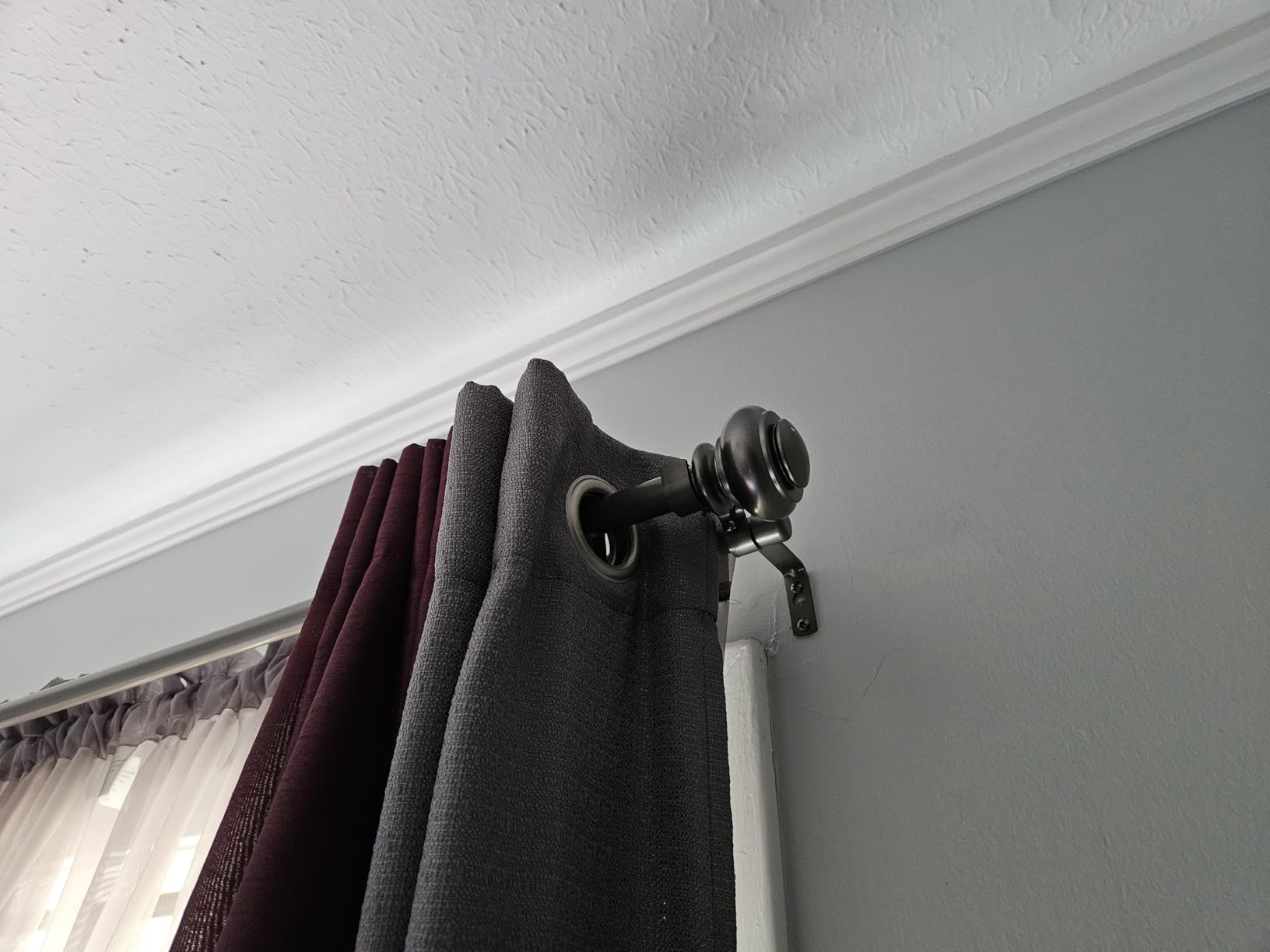 H.VERSAILTEX Double Curtain Rods for Windows 16.2 to 90.6 Inches 3/4 inch Diameter Adjustable Decorative Telescoping Double Curtain Rod with Brackets Heavy Duty Splicing Double Curtain Rods, Black customer photo 2